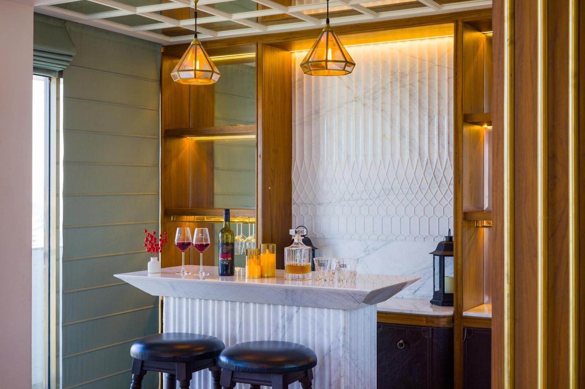 Alaya Manhattan 1804 - 3 Bhk Duplex With Stunning Views, Office & Stylish Bar