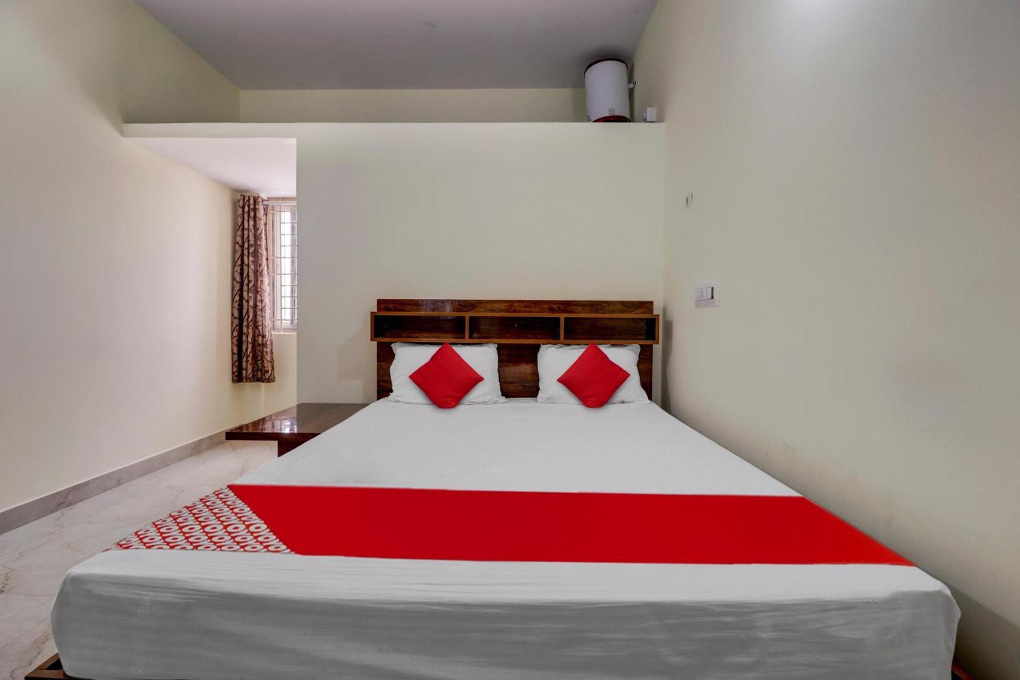 O Asian Palace Hotel 4*