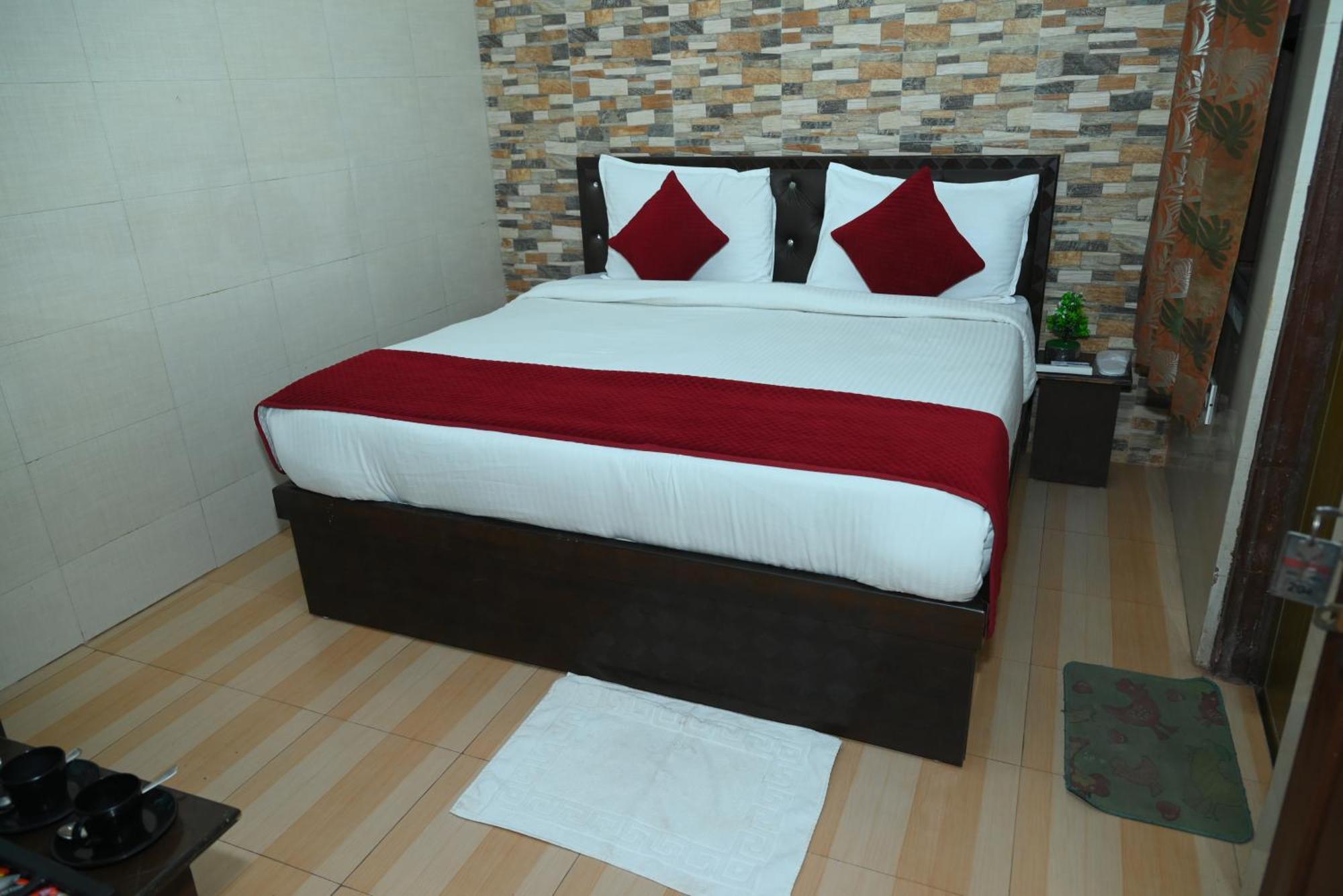 Ravi Br Group * Jaipur