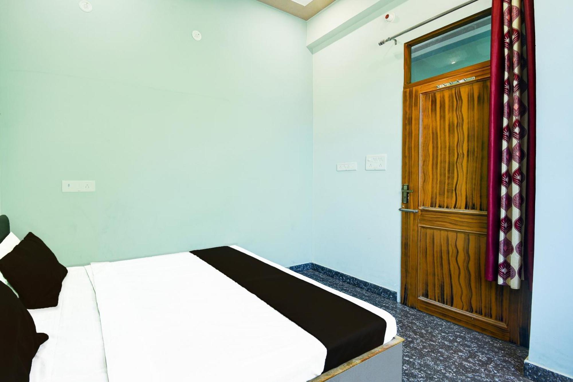 Hotel O Apple Jaipur