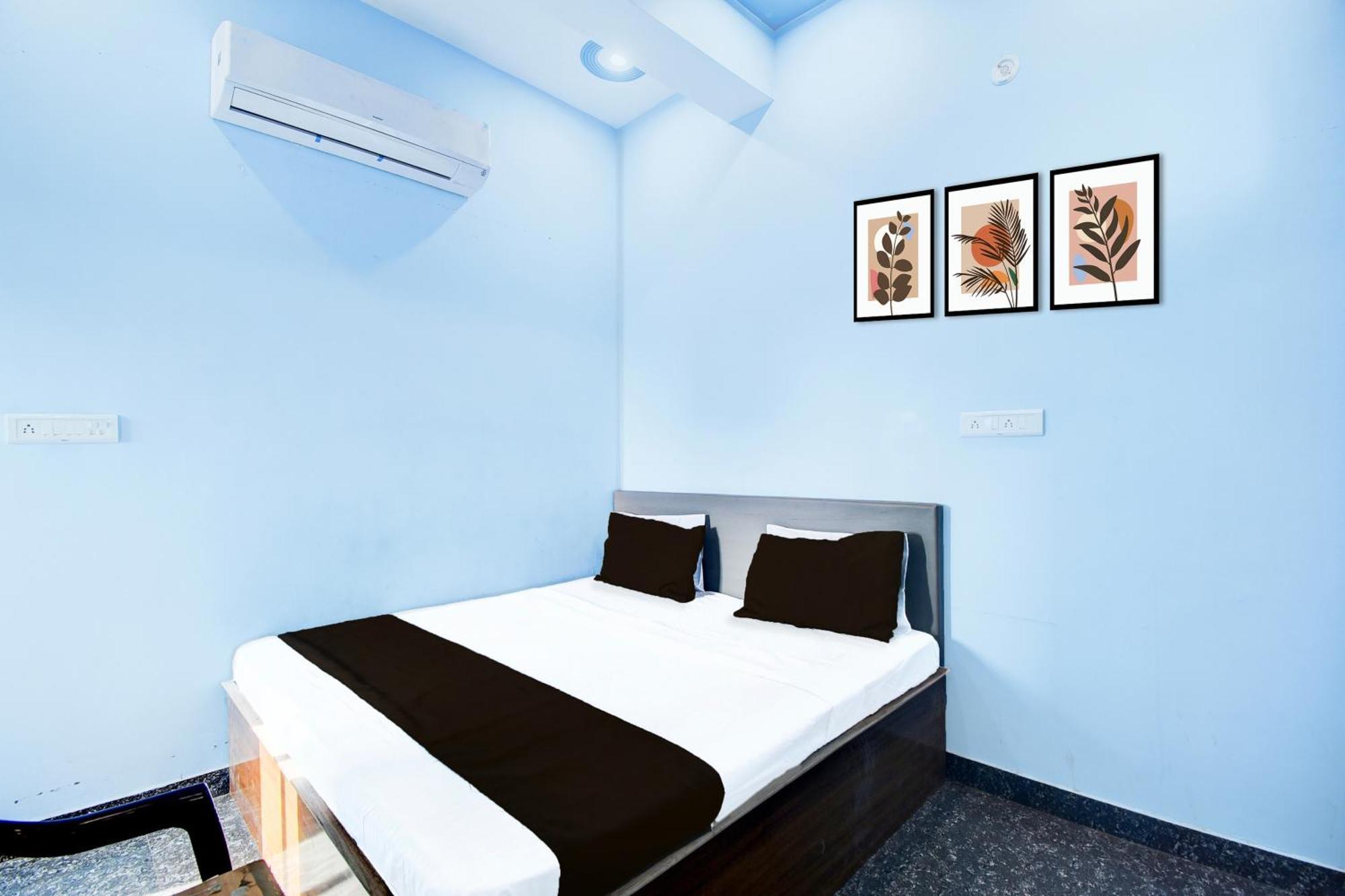 Hotel O Apple