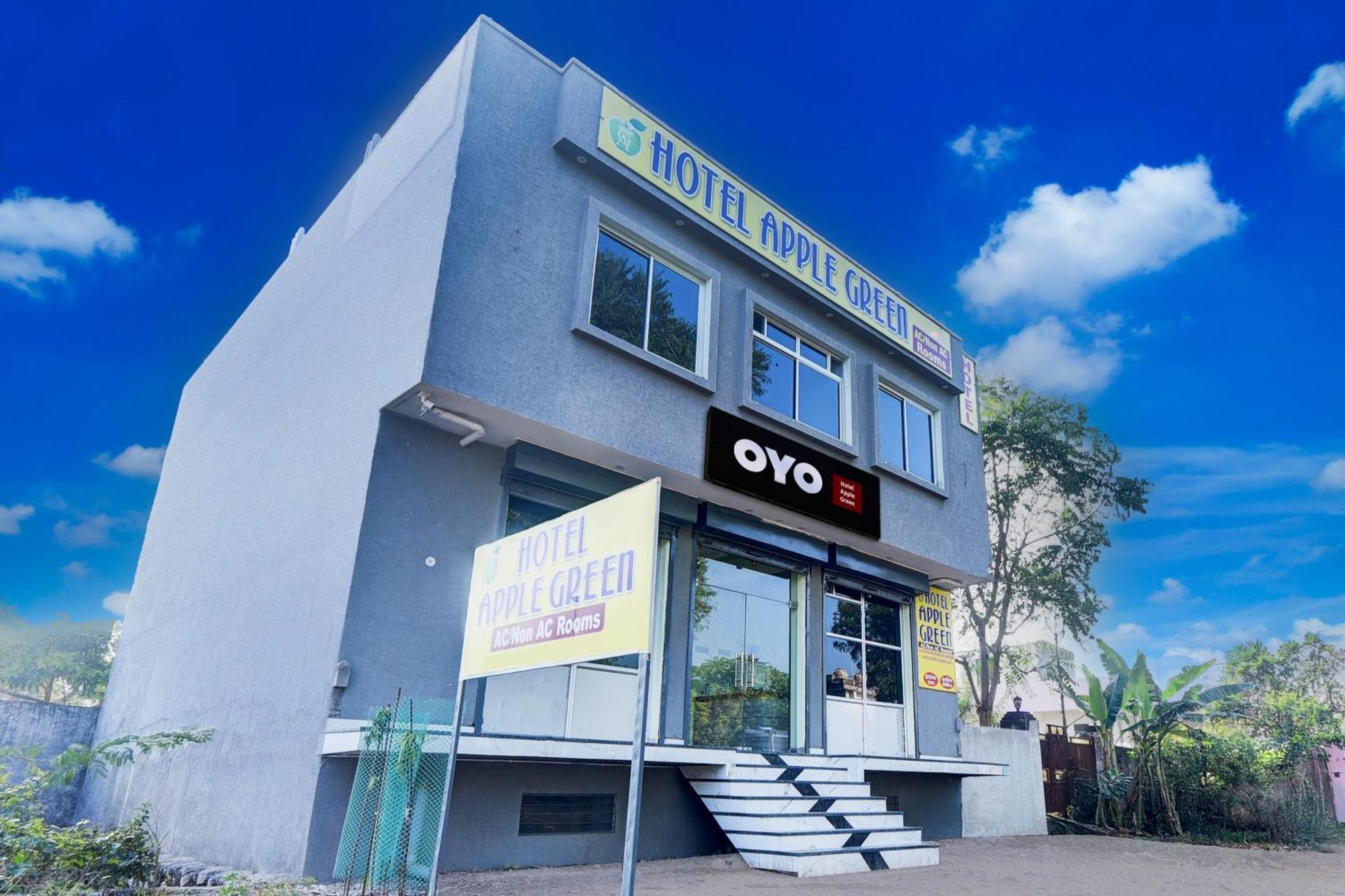 Hotel O Apple Jaipur