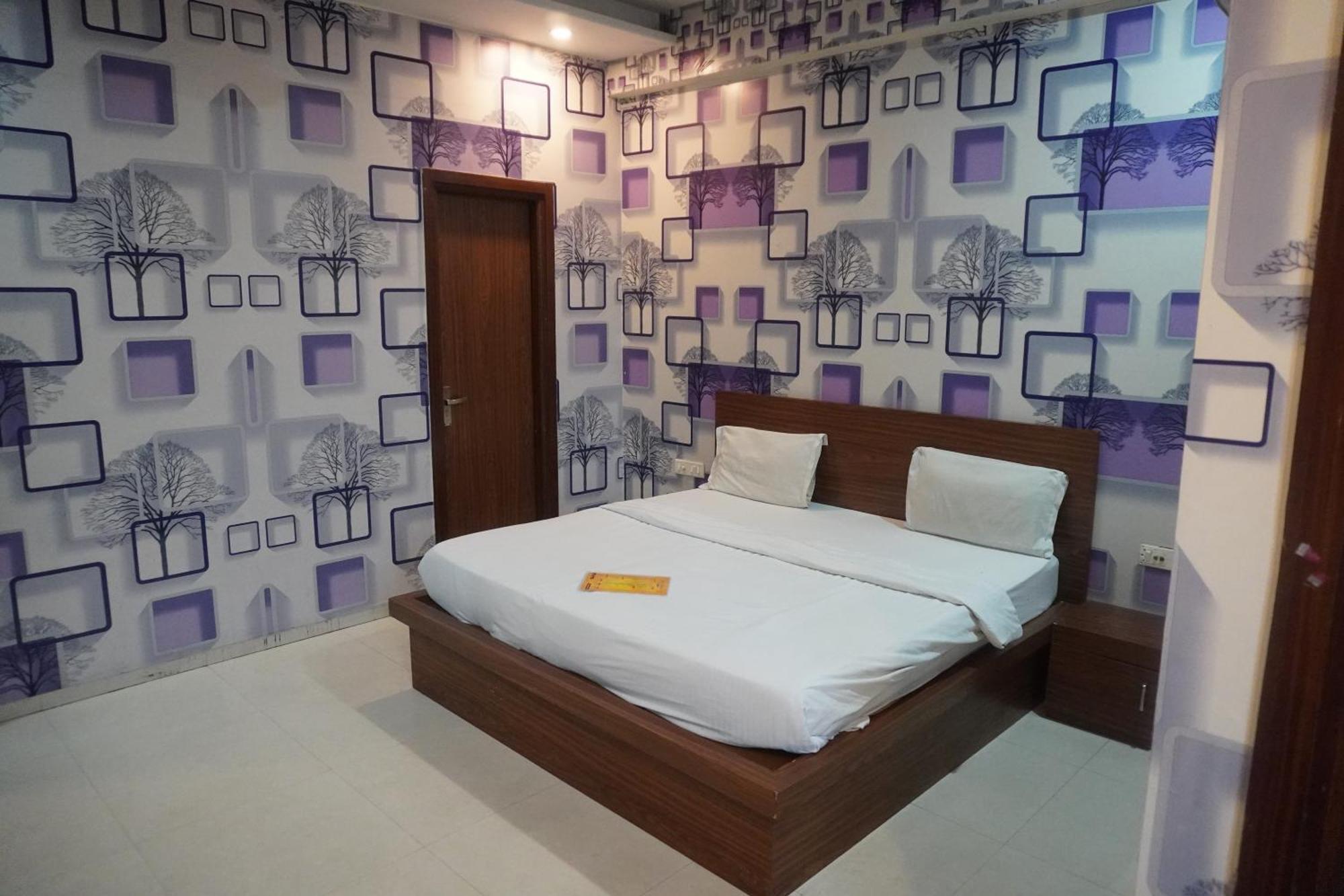 Hotel Mark Inn Hotel 3*