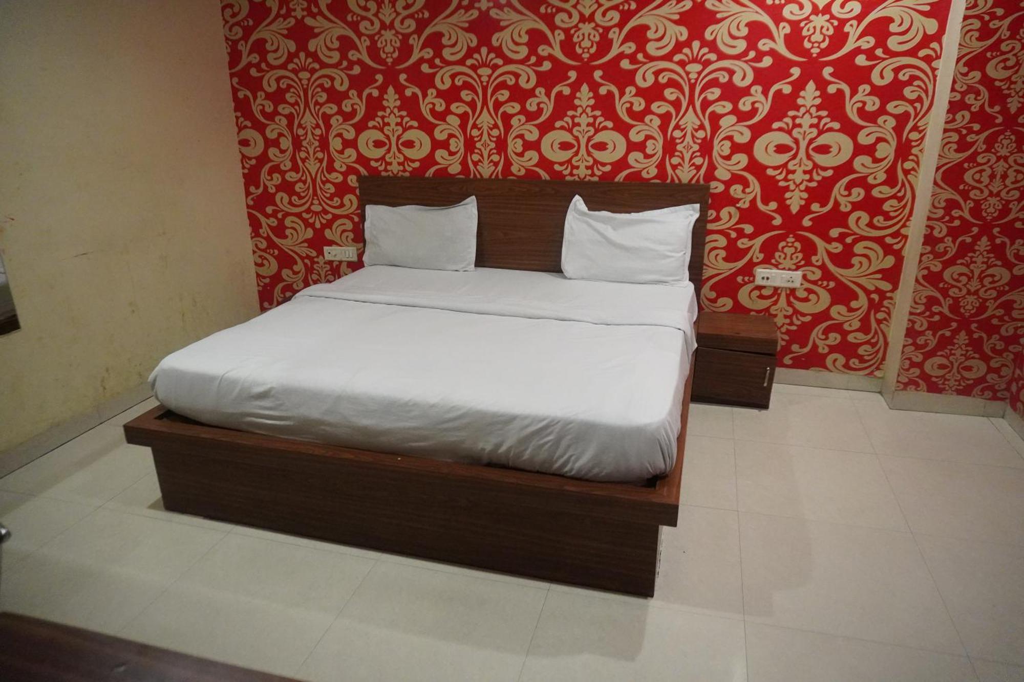 Hotel Mark Inn 3*