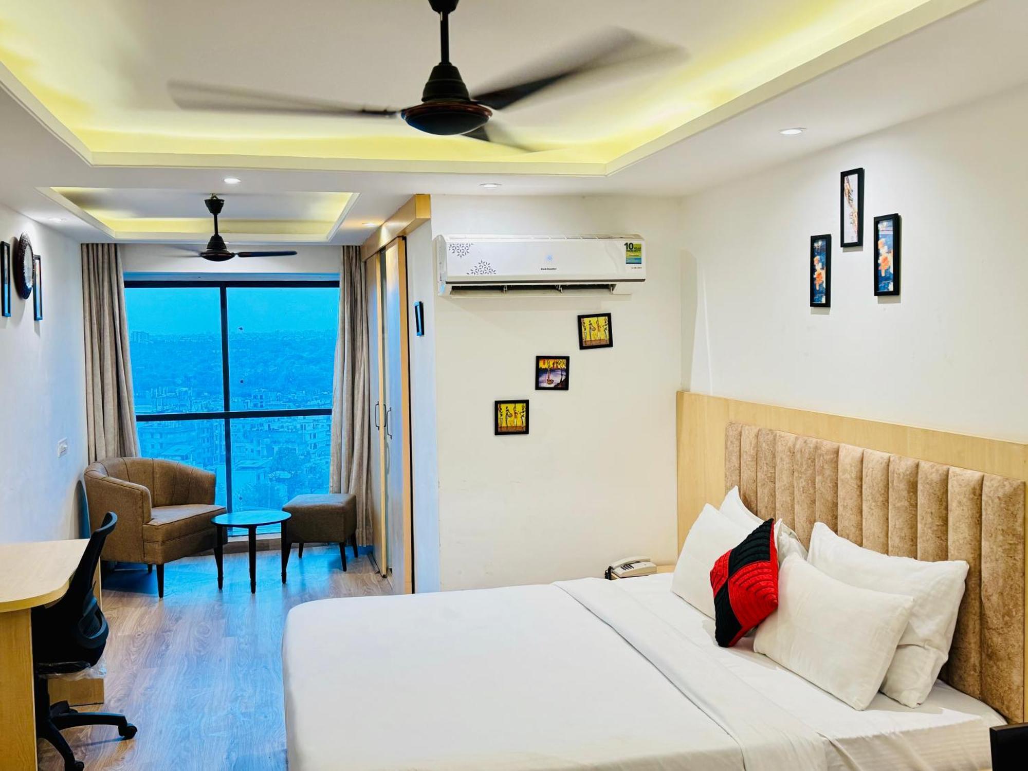 Apartment The Grand Anukampa Pink