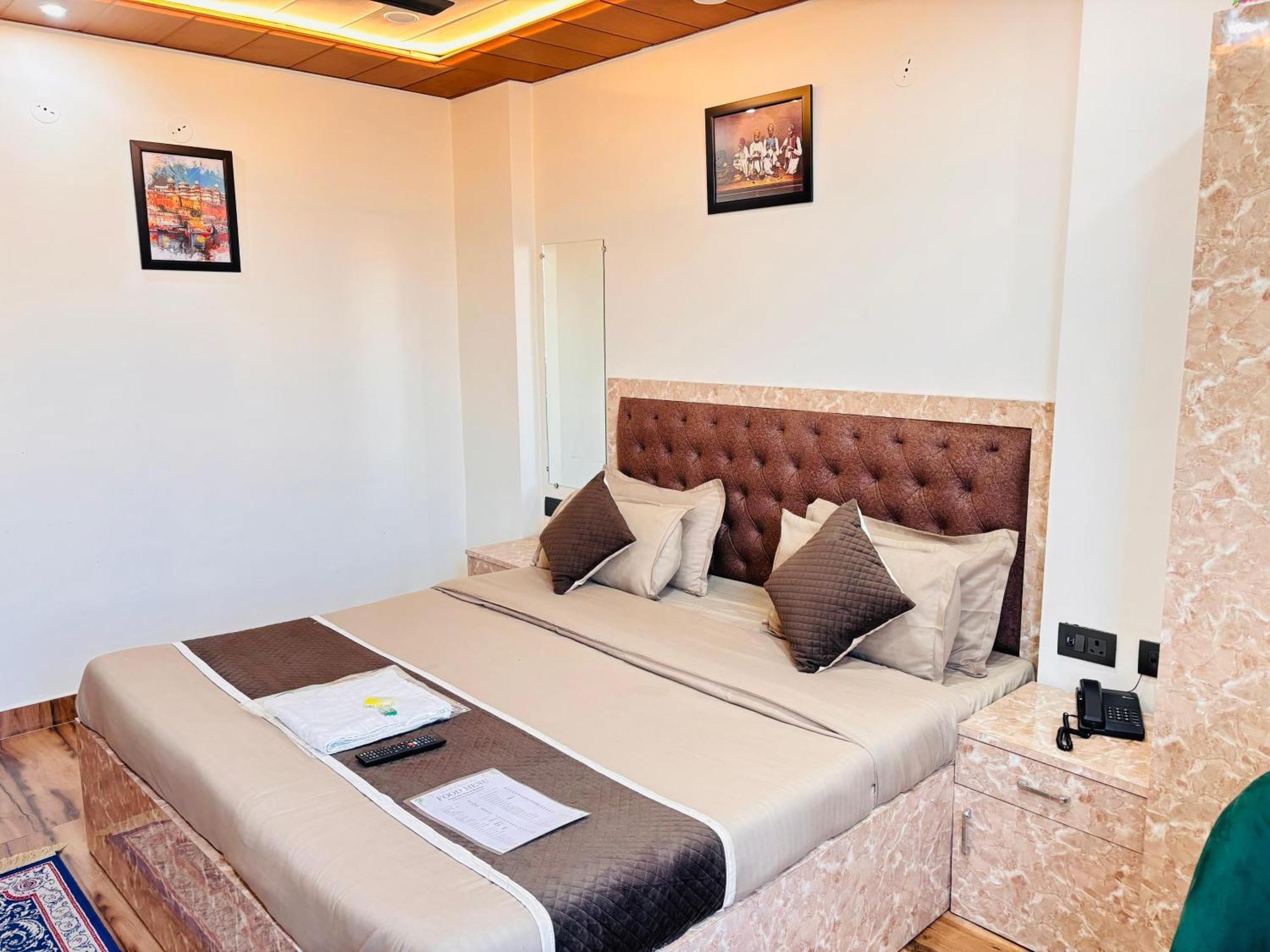 Govindam Royal 2* Jaipur