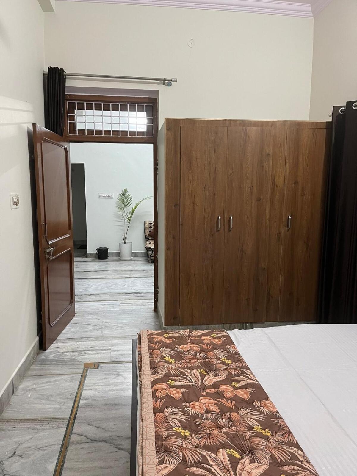 Gw In * Jaipur