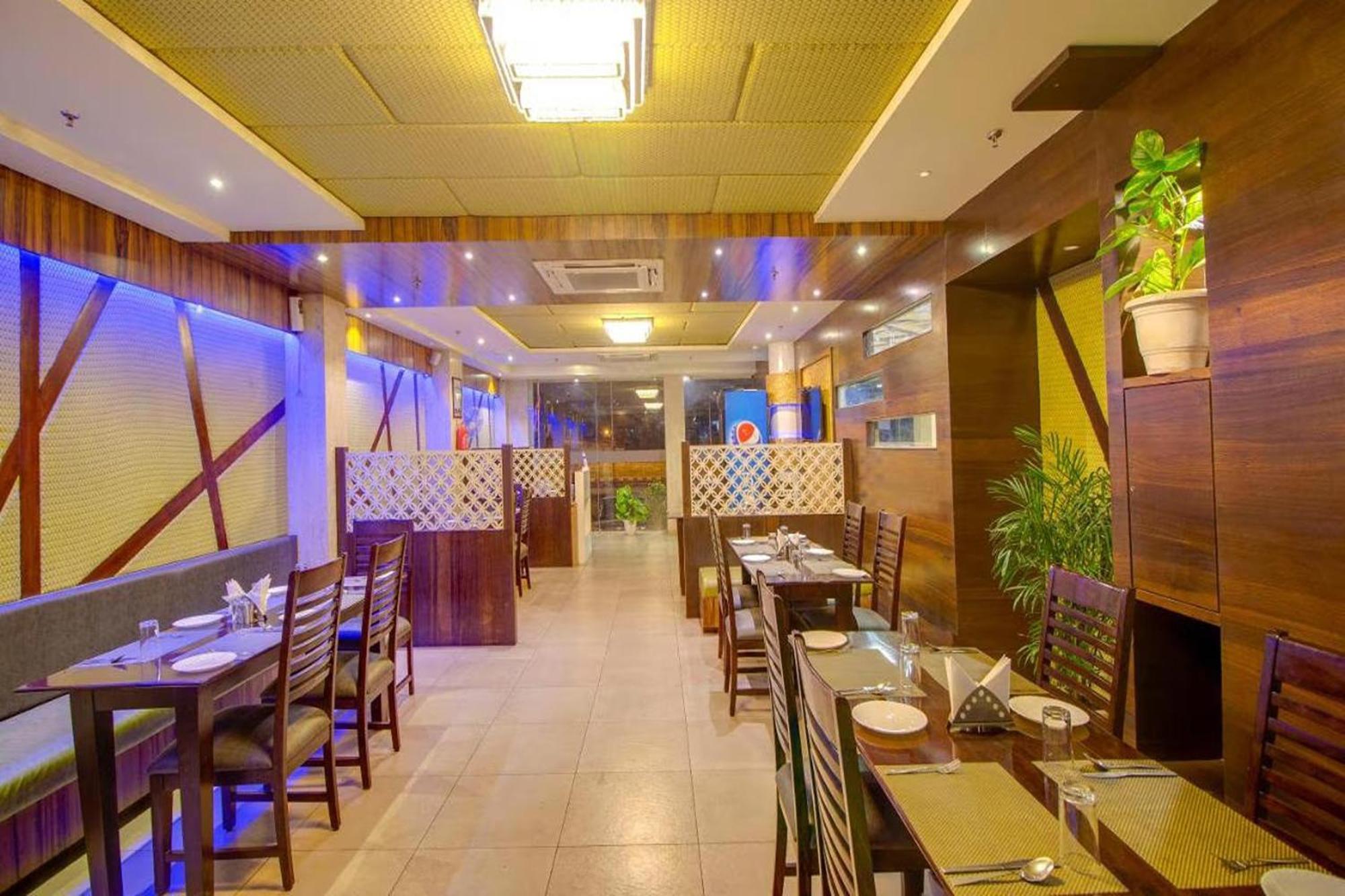 Grand Eagle 3*