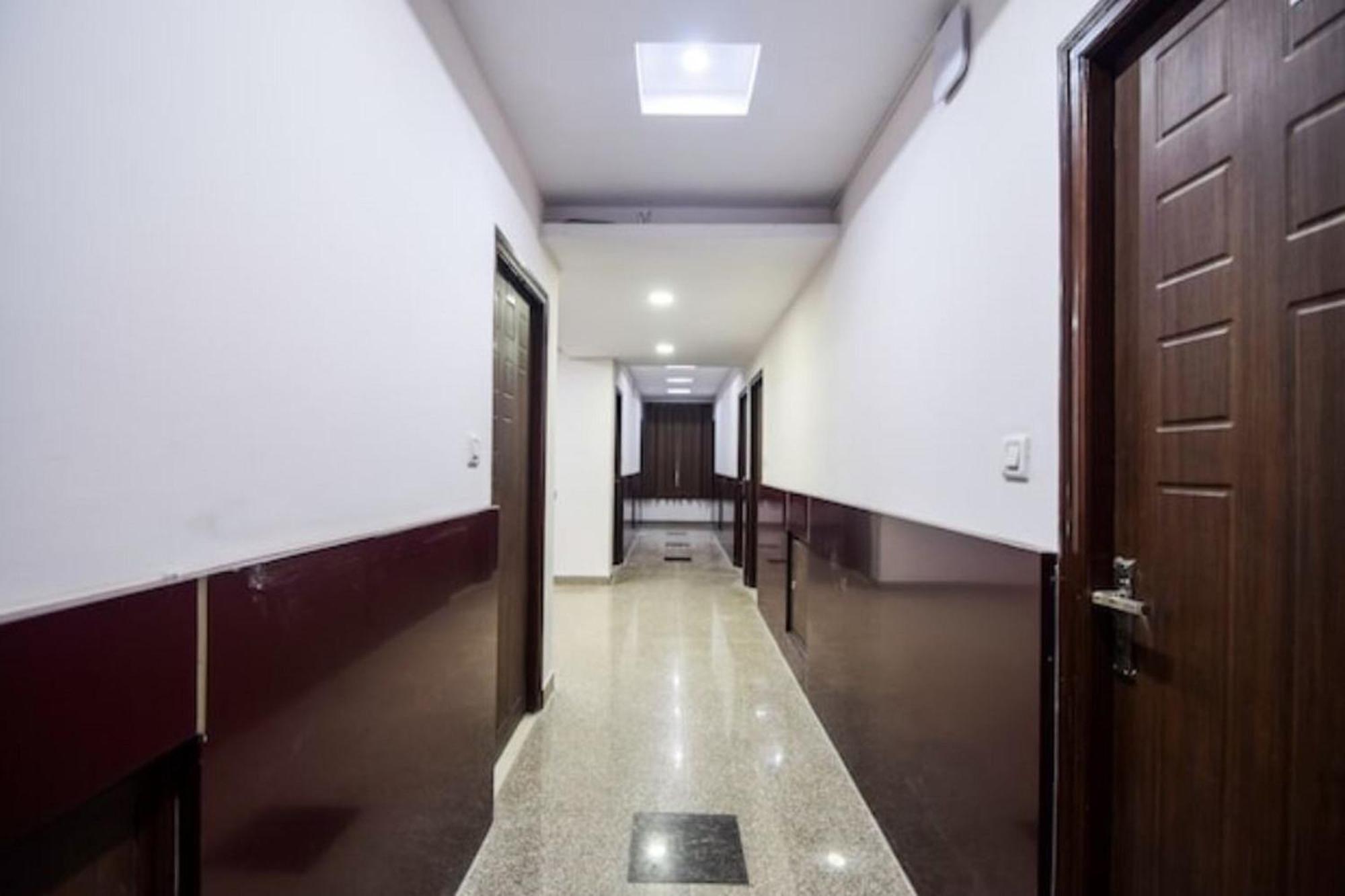 Hotel Grand Eagle