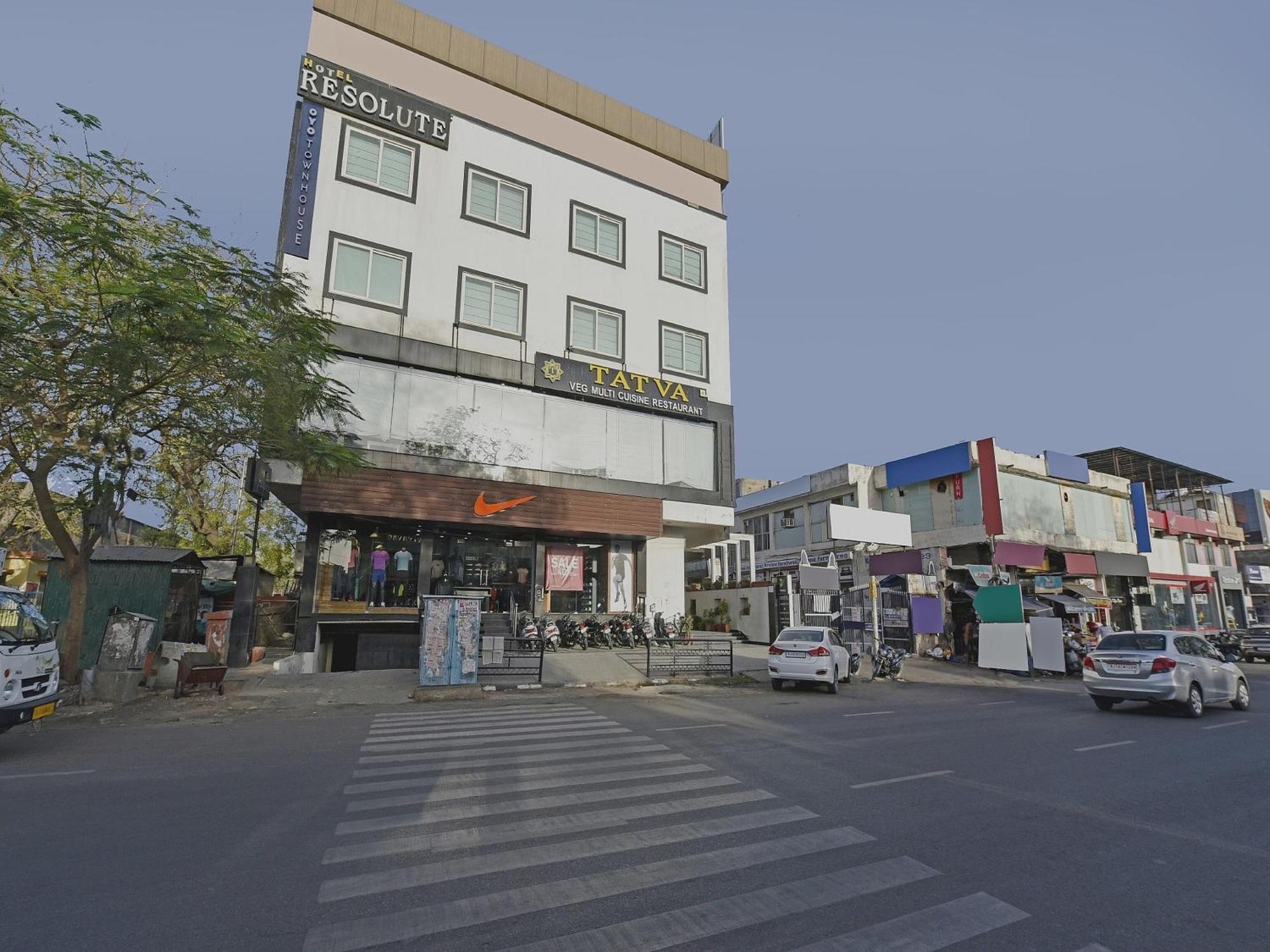 Hotel Townhouse Tatva Jaipur