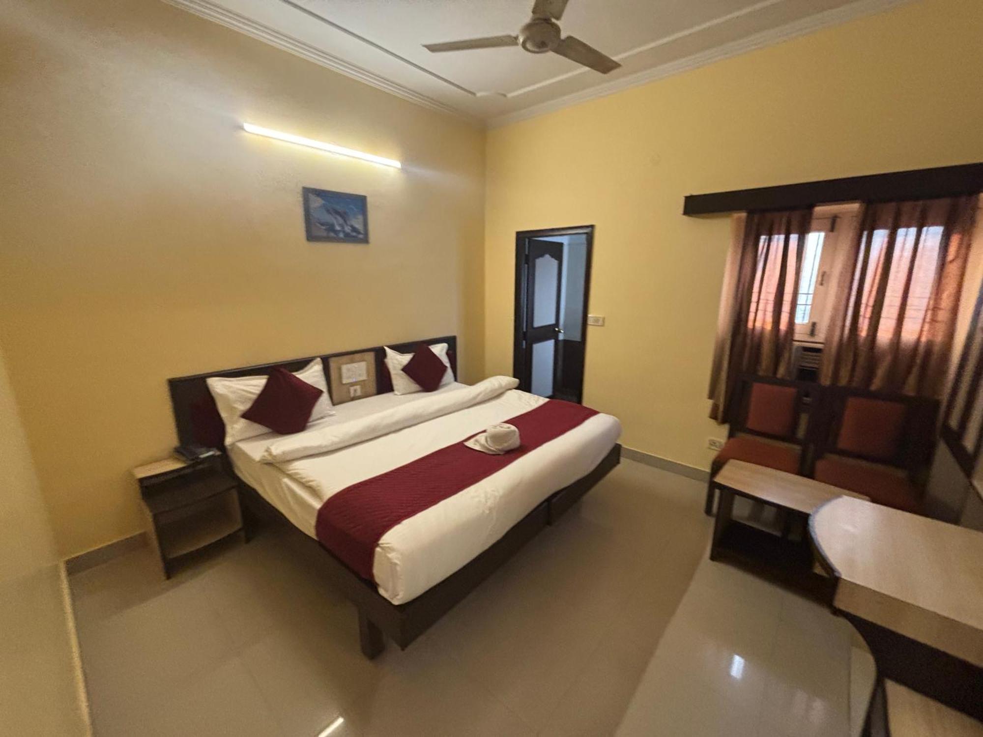 Raj Laxmi Palace Hotel 3*