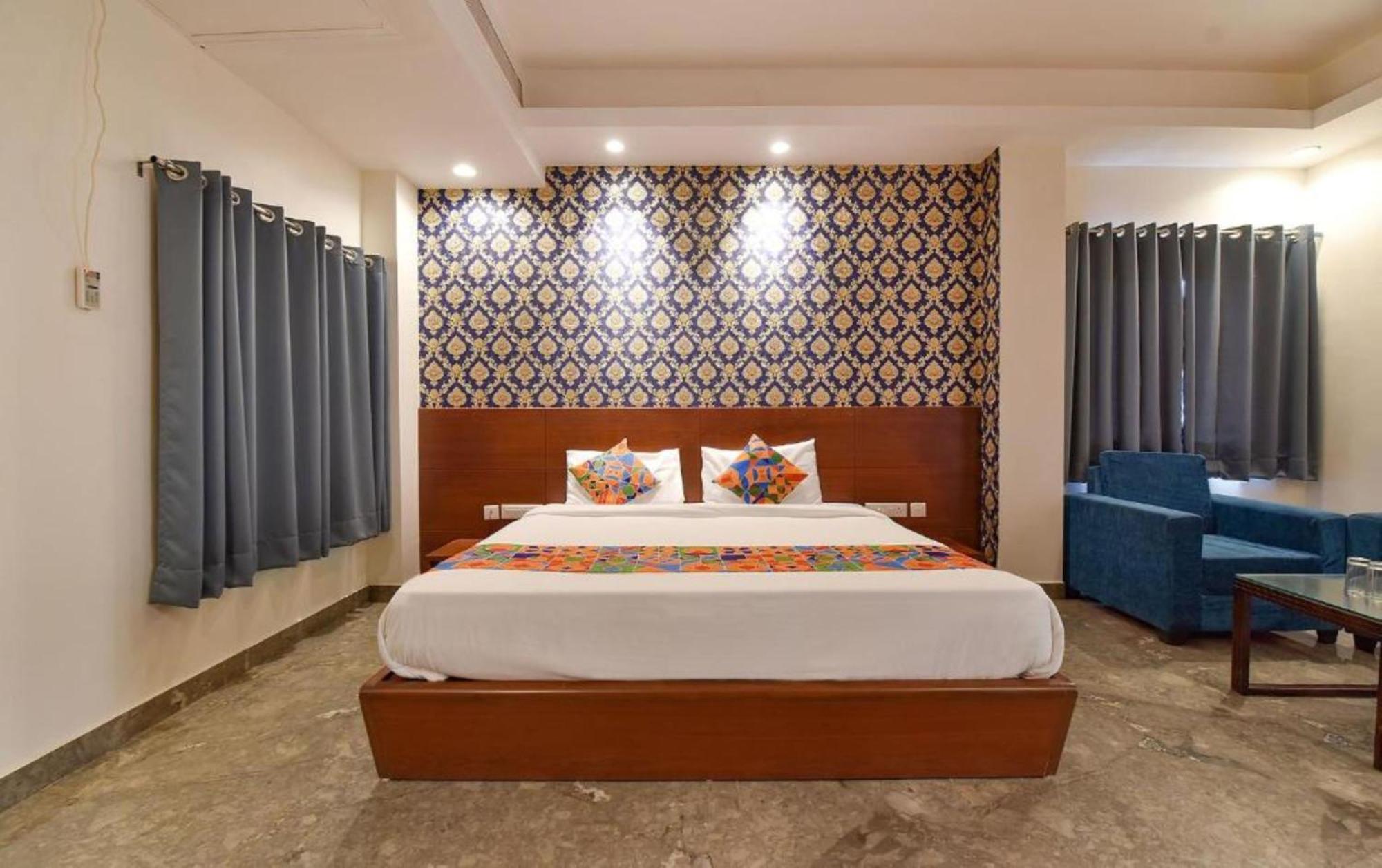 Wind Palace Hotel Jaipur