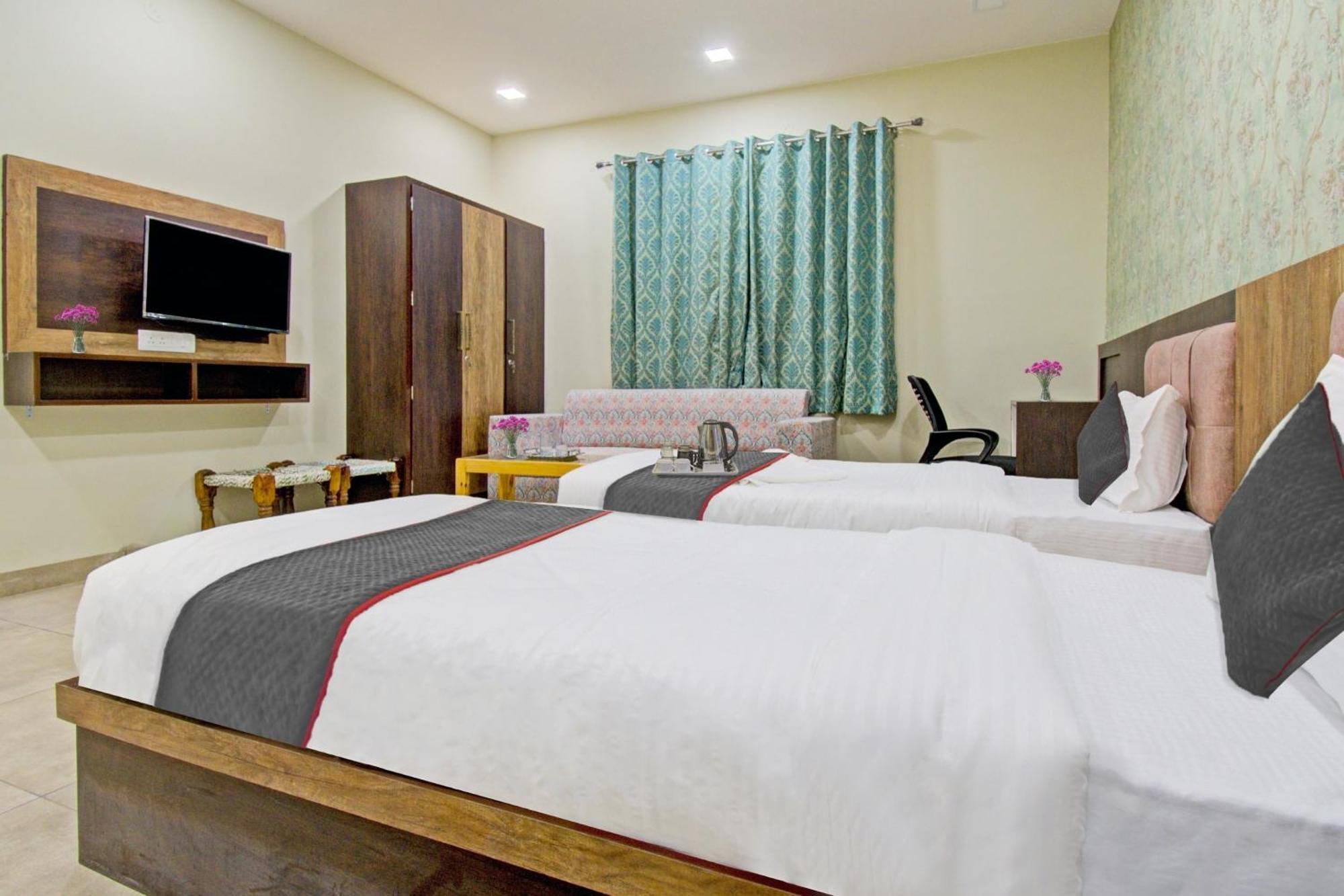 Hotel O La Costa Hotel 3*