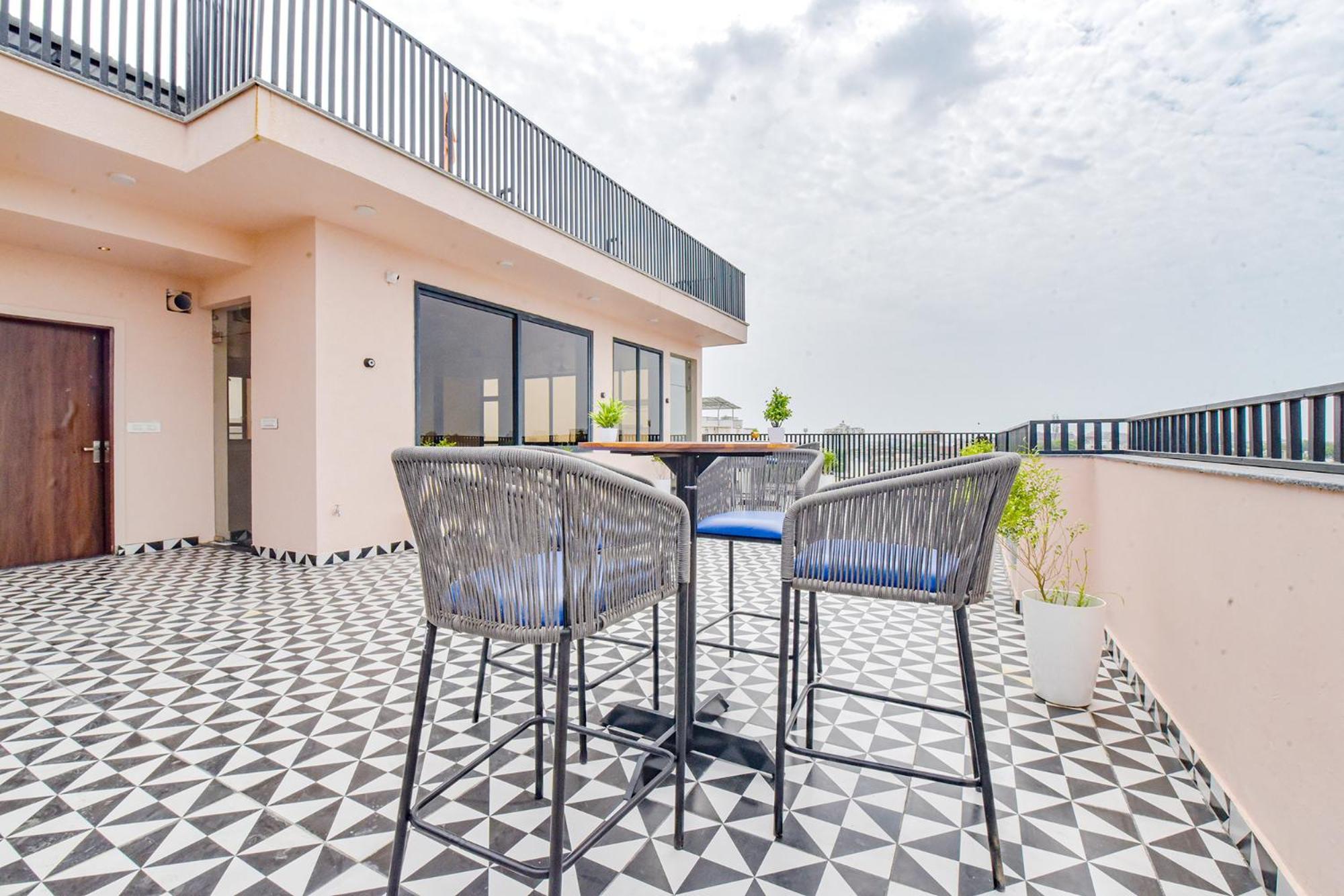 Fabhotel Blooming Beds Pearl 3* Jaipur