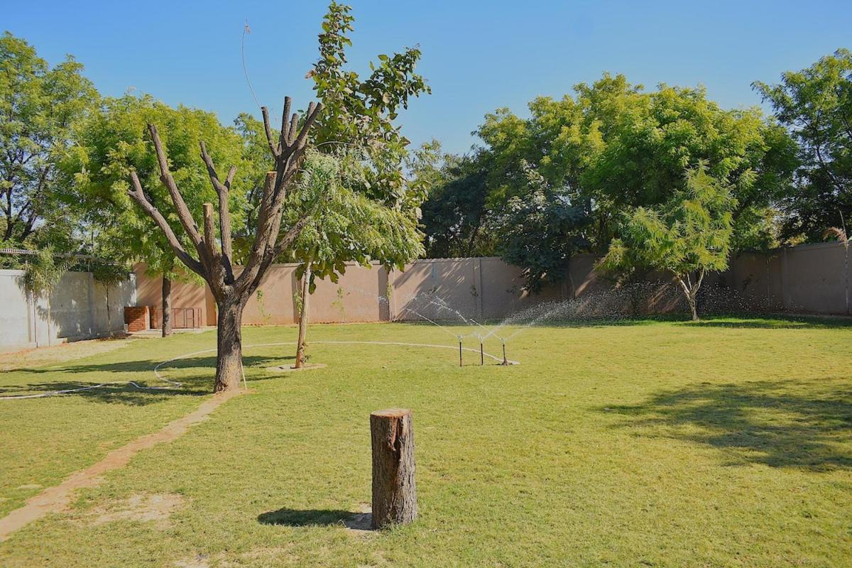 Luxury Farmhouse Getaway 2Bhk Fully Furnished By Nirvana Luxe Villa Jaipur