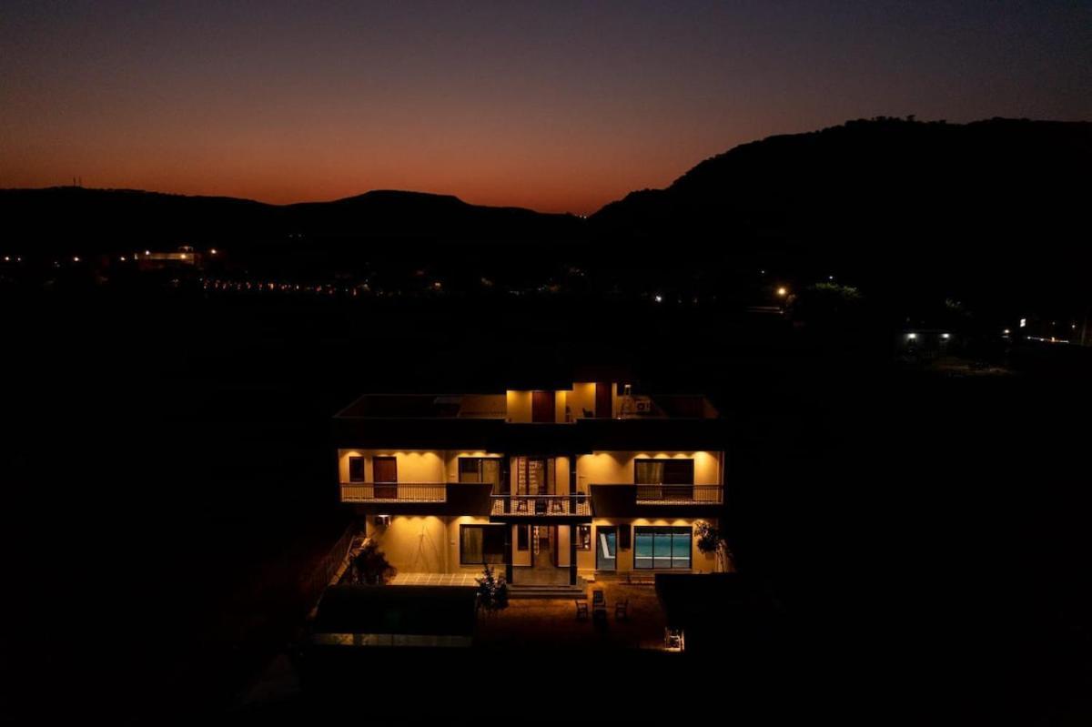 Bvilla - A Secret Paradise, Surrounded By Nature Jaipur