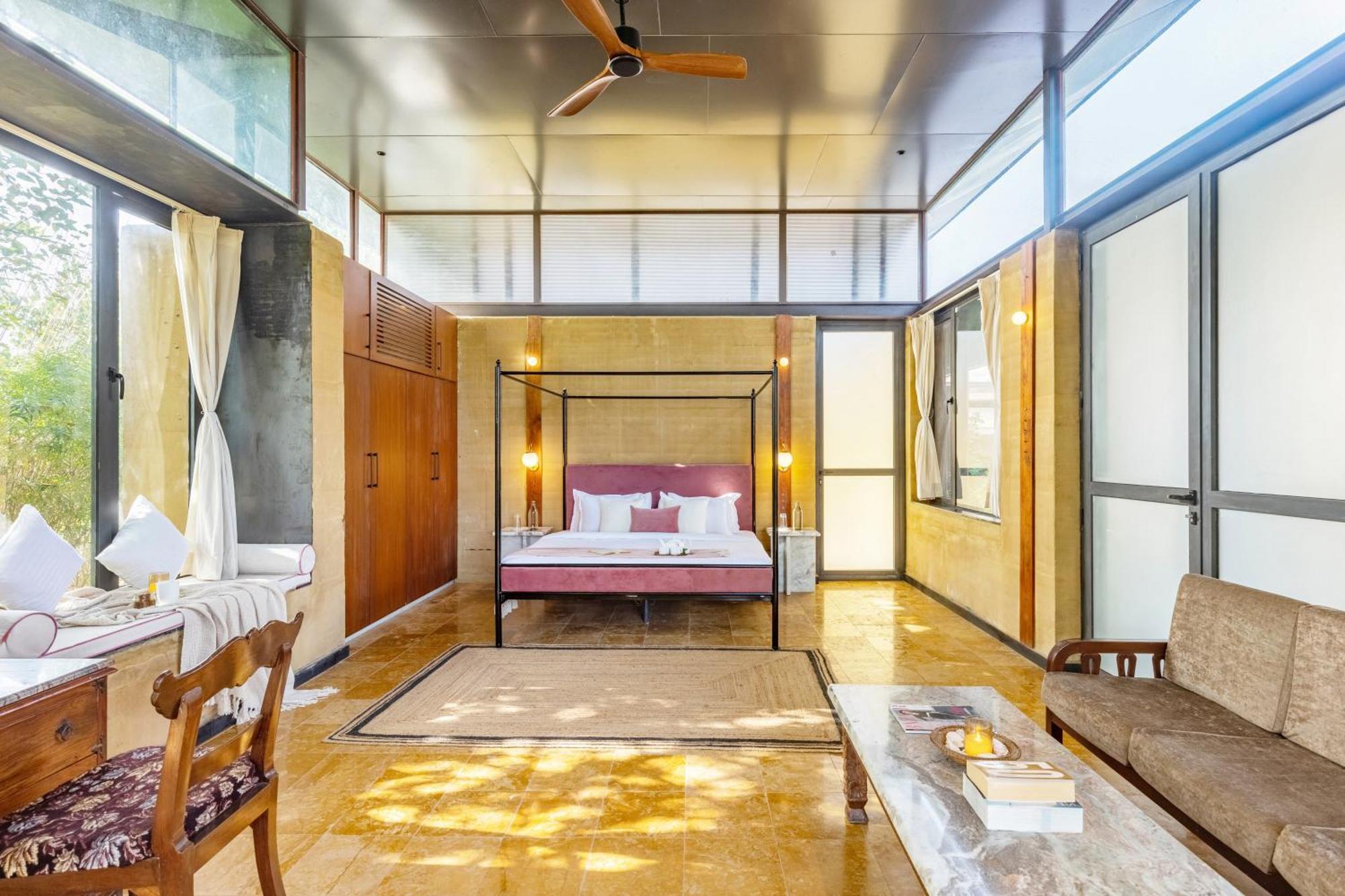 Villa Elivaas Hari Bagh 4 Bhk With Gaming Zone & Art Nook Jaipur
