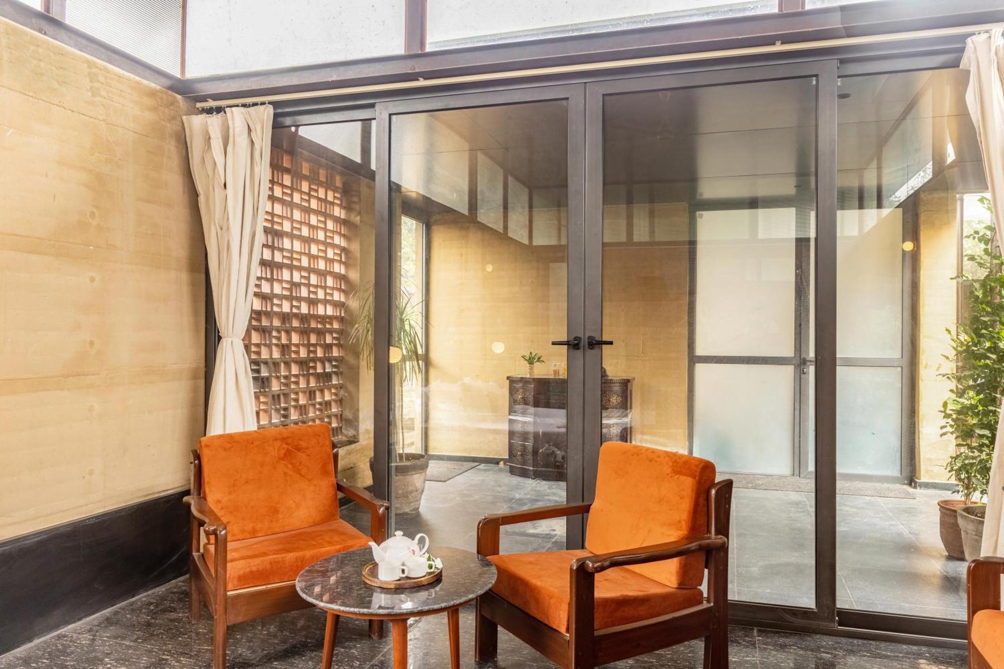 Elivaas Hari Bagh 4 Bhk With Gaming Zone & Art Nook Villa Jaipur