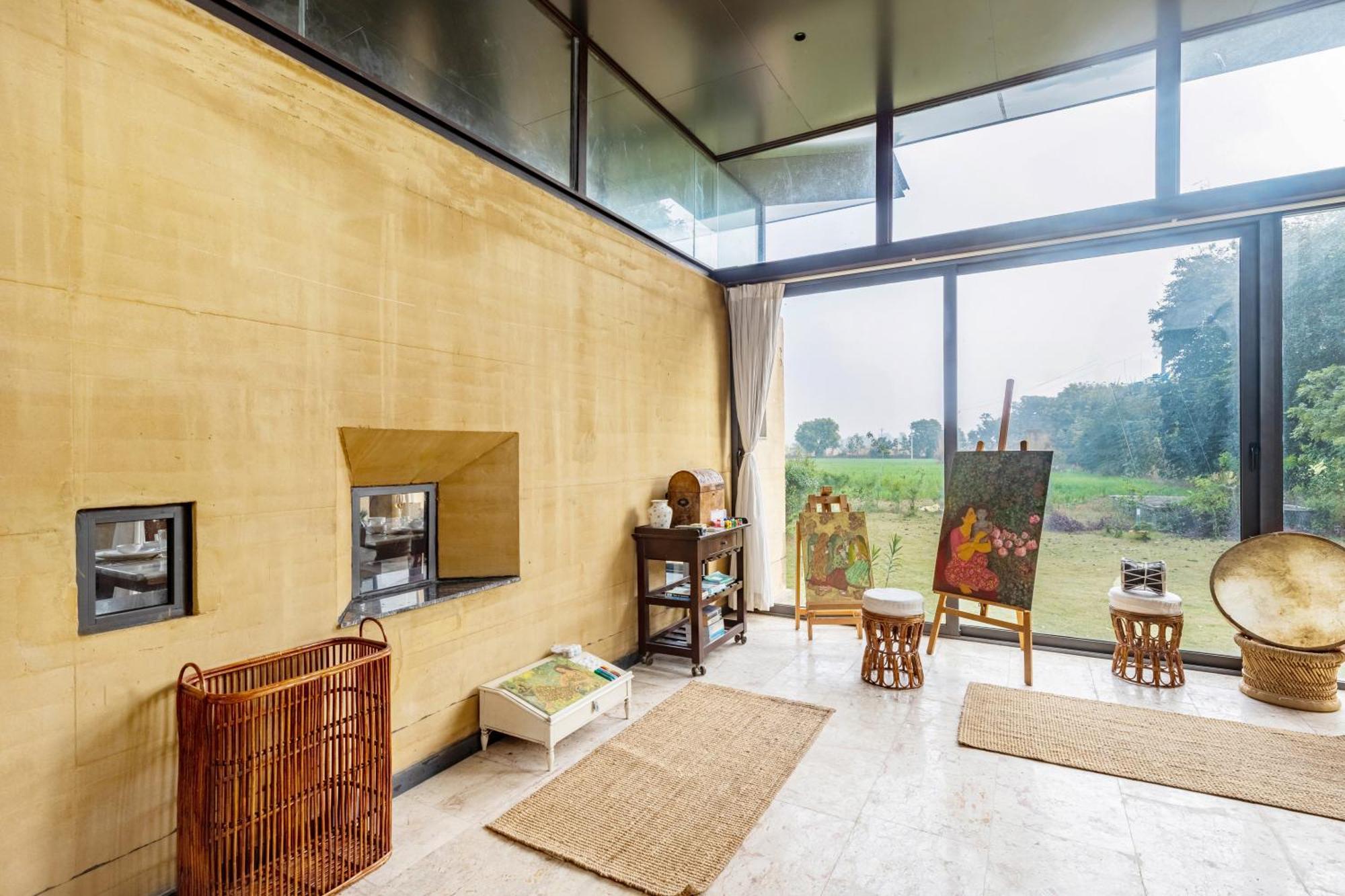 Villa Elivaas Hari Bagh 4 Bhk With Gaming Zone & Art Nook