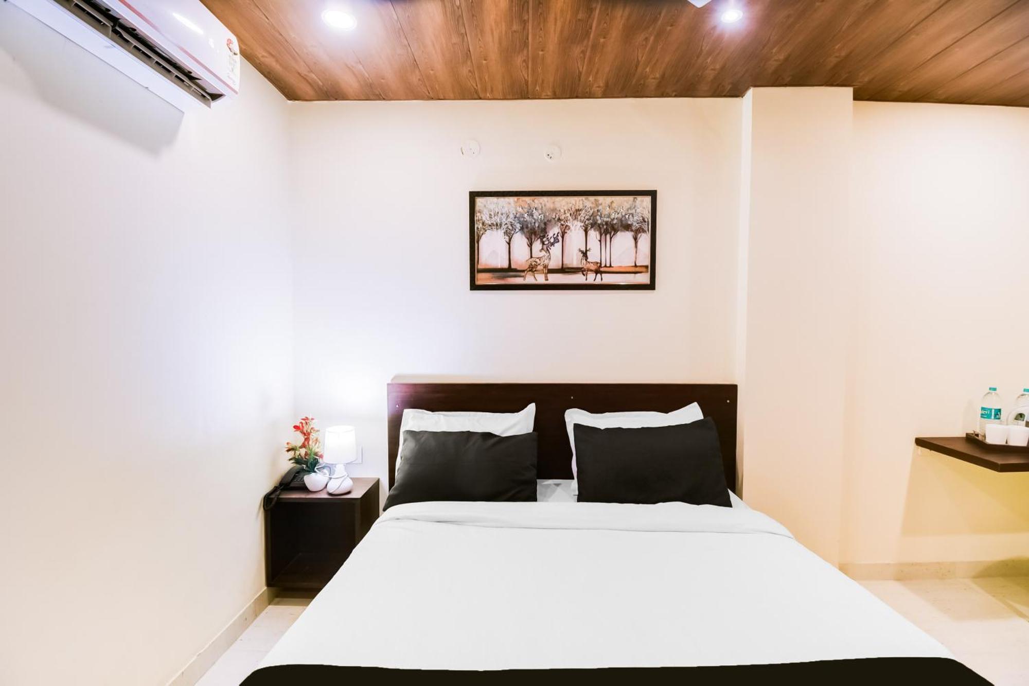 Hotel O Shayla