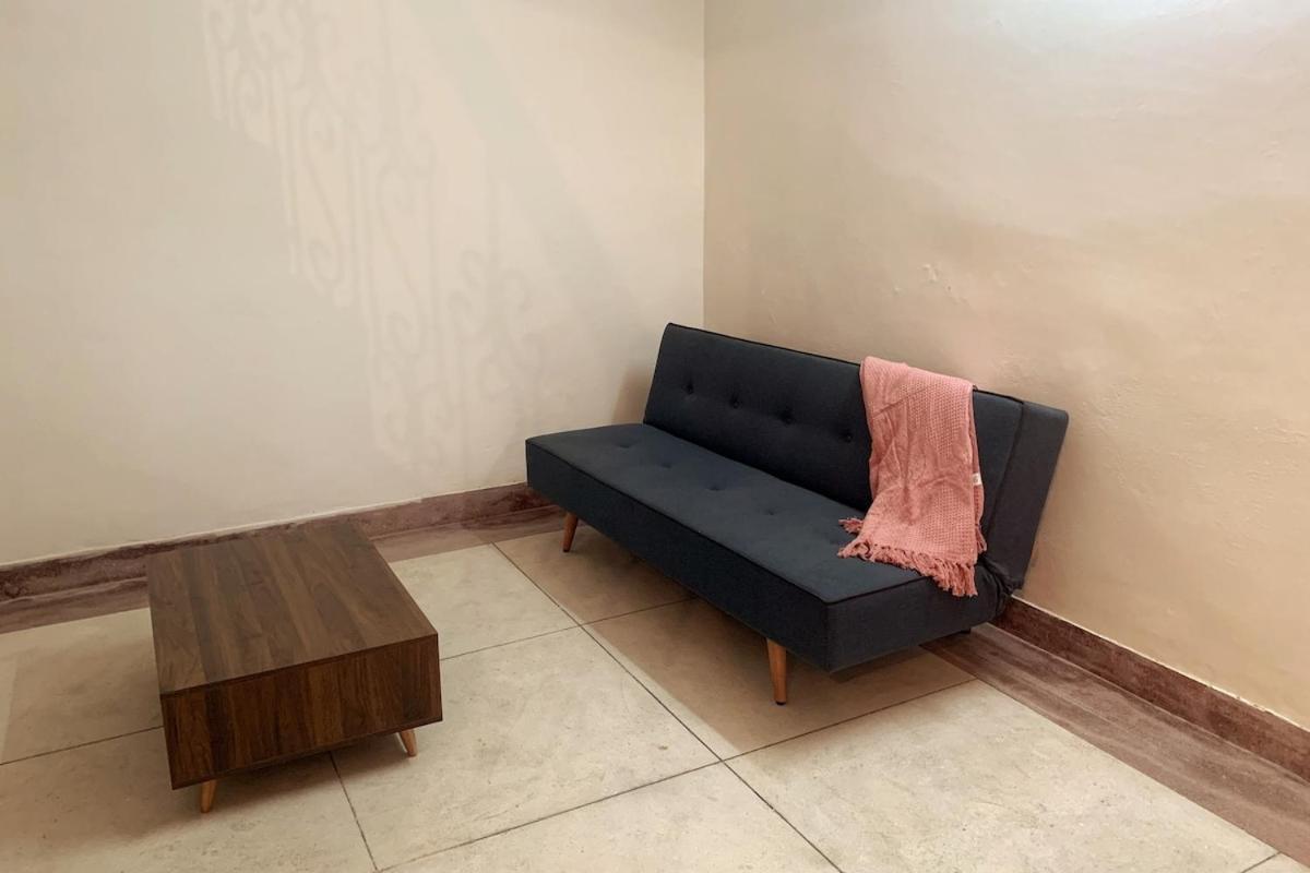 2 Bedroom In C-scheme, * Jaipur