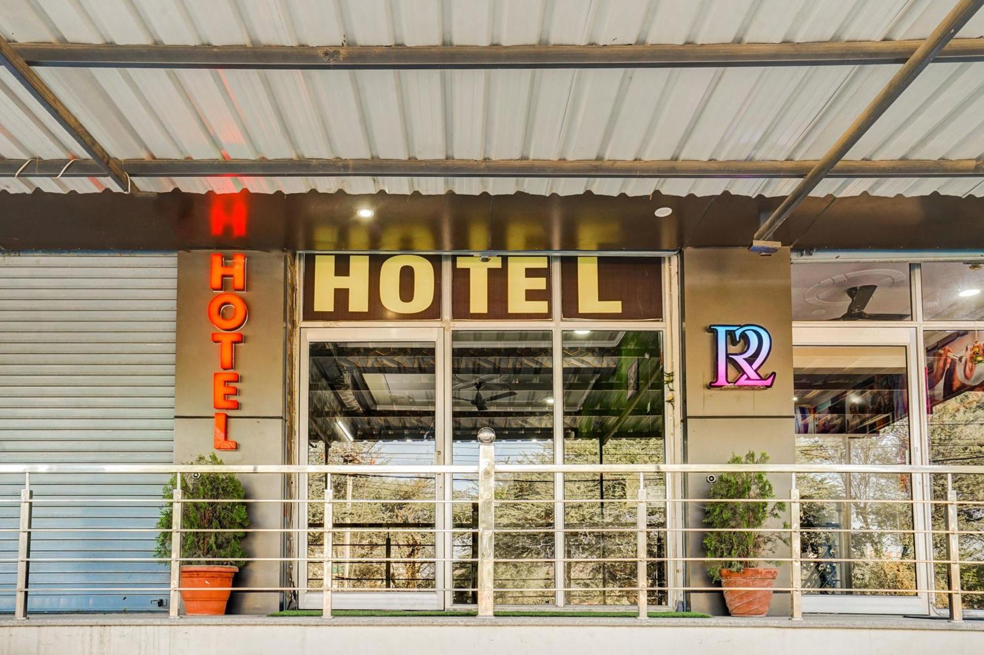 O R Square 4* Jaipur
