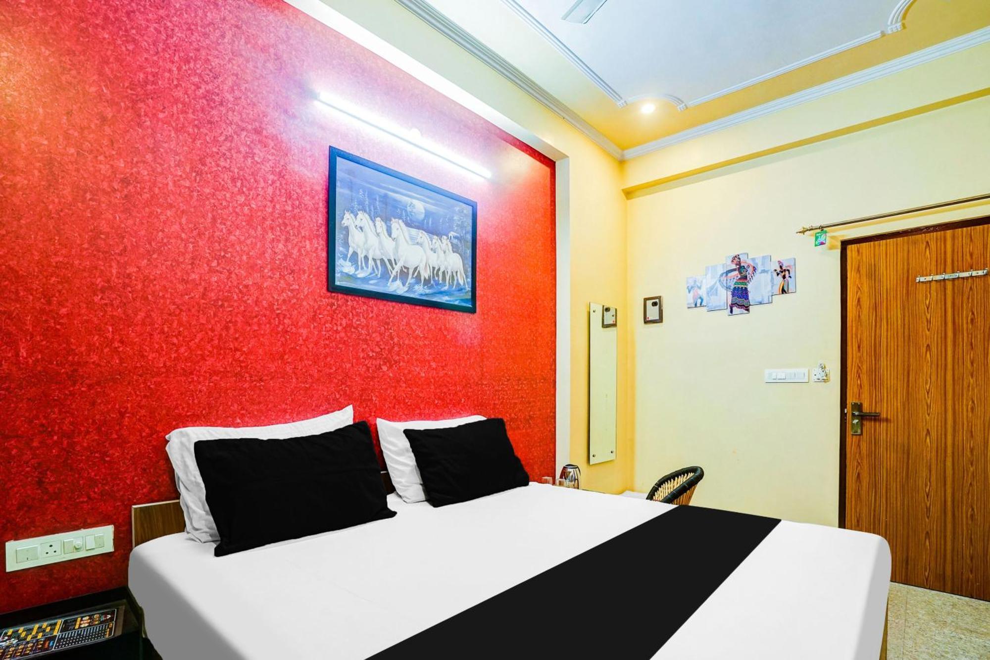 O R Square 4* Jaipur
