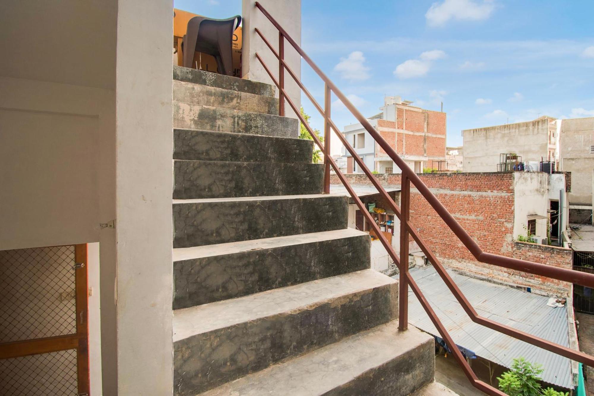 Hotel O Dev Residency