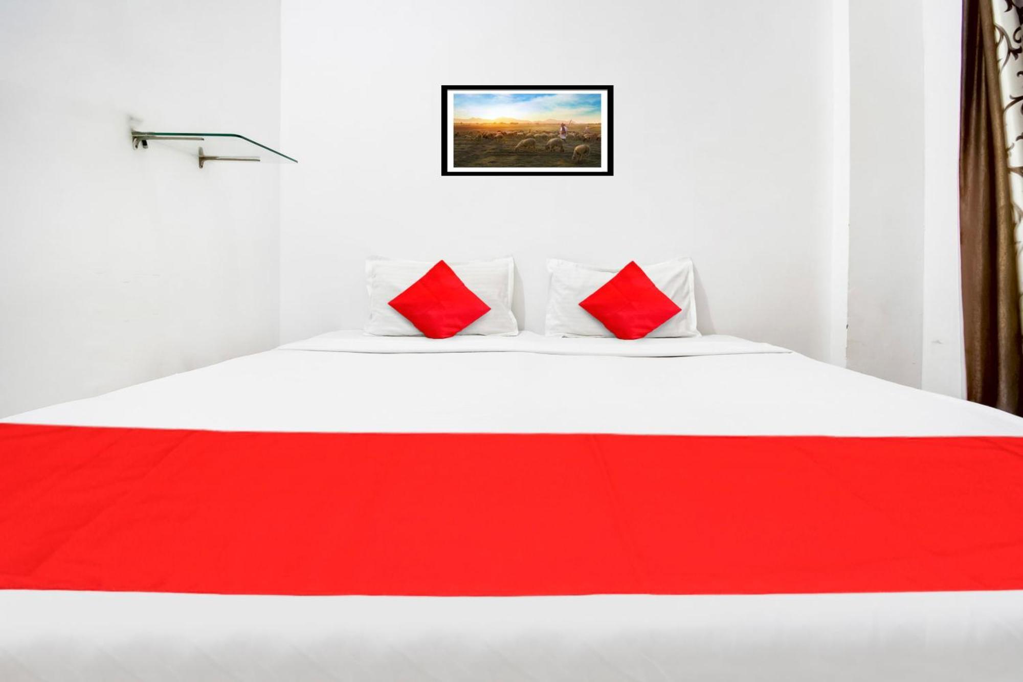 Hotel O Dev Residency 2*