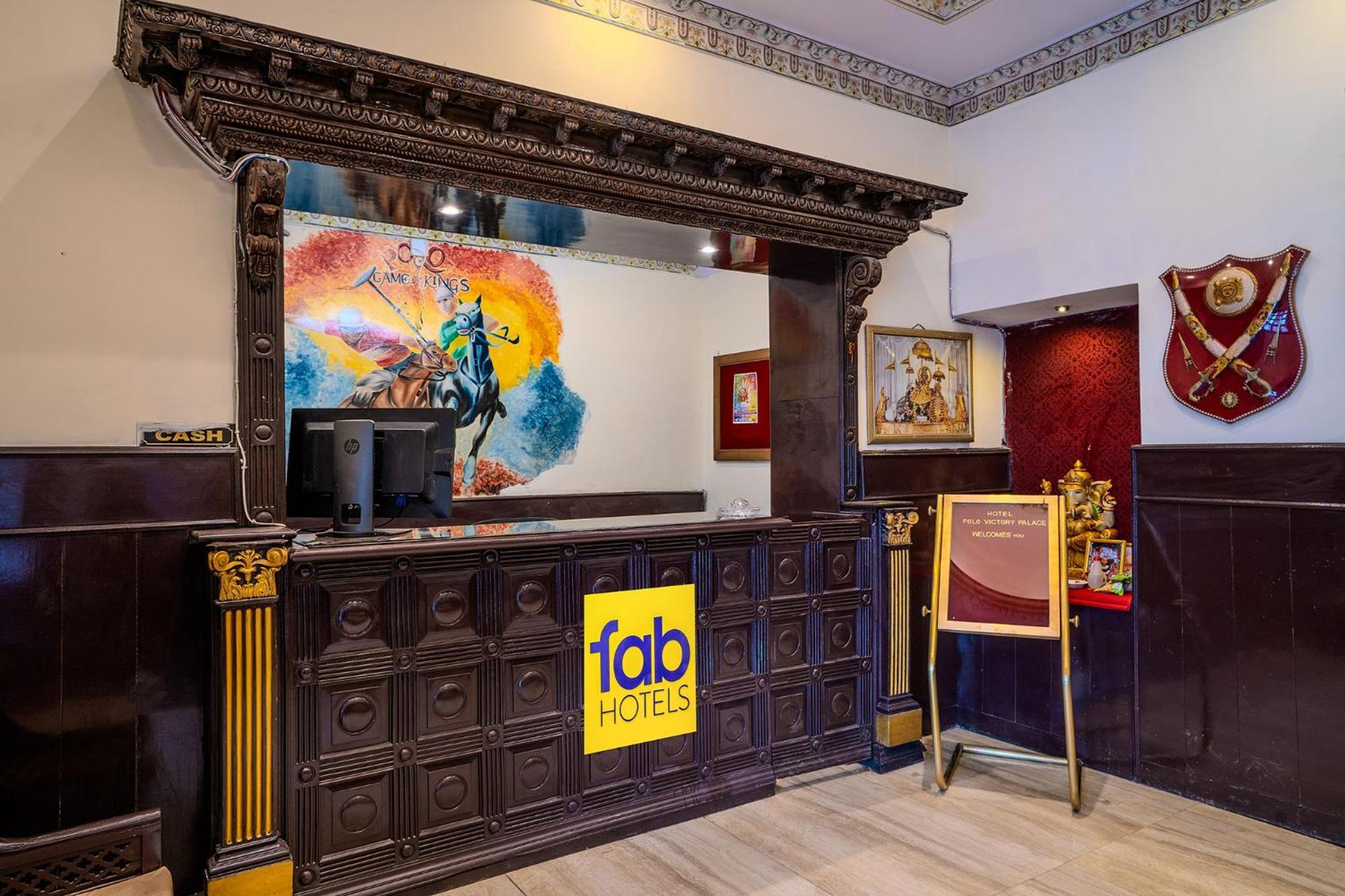 Fabhotel Polovictory Palace 3*