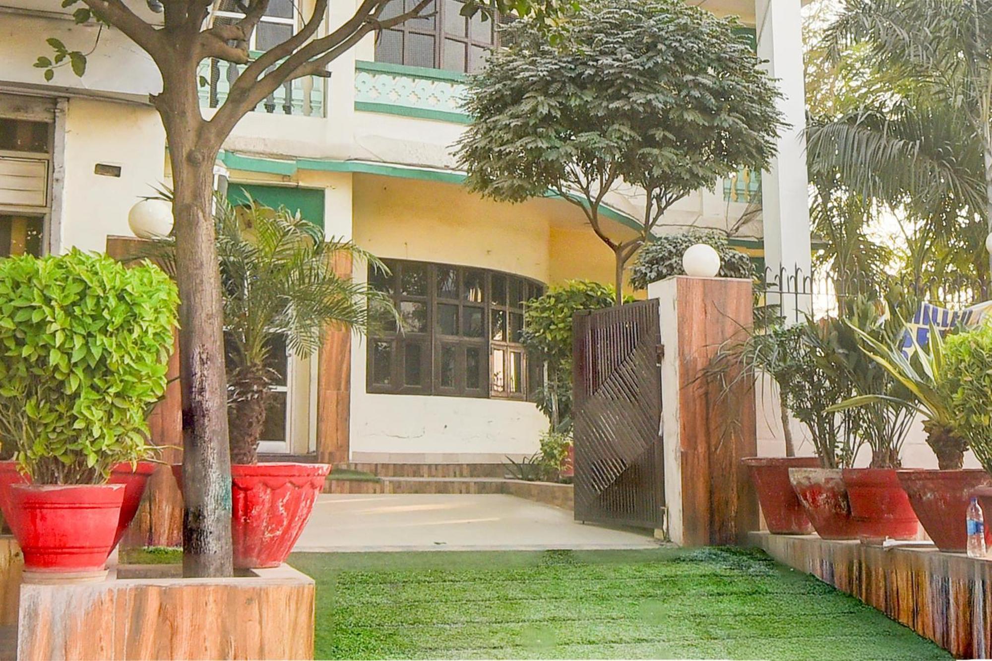 Hotel Super O Khatipura Formerly Milan Garden And Restaurant