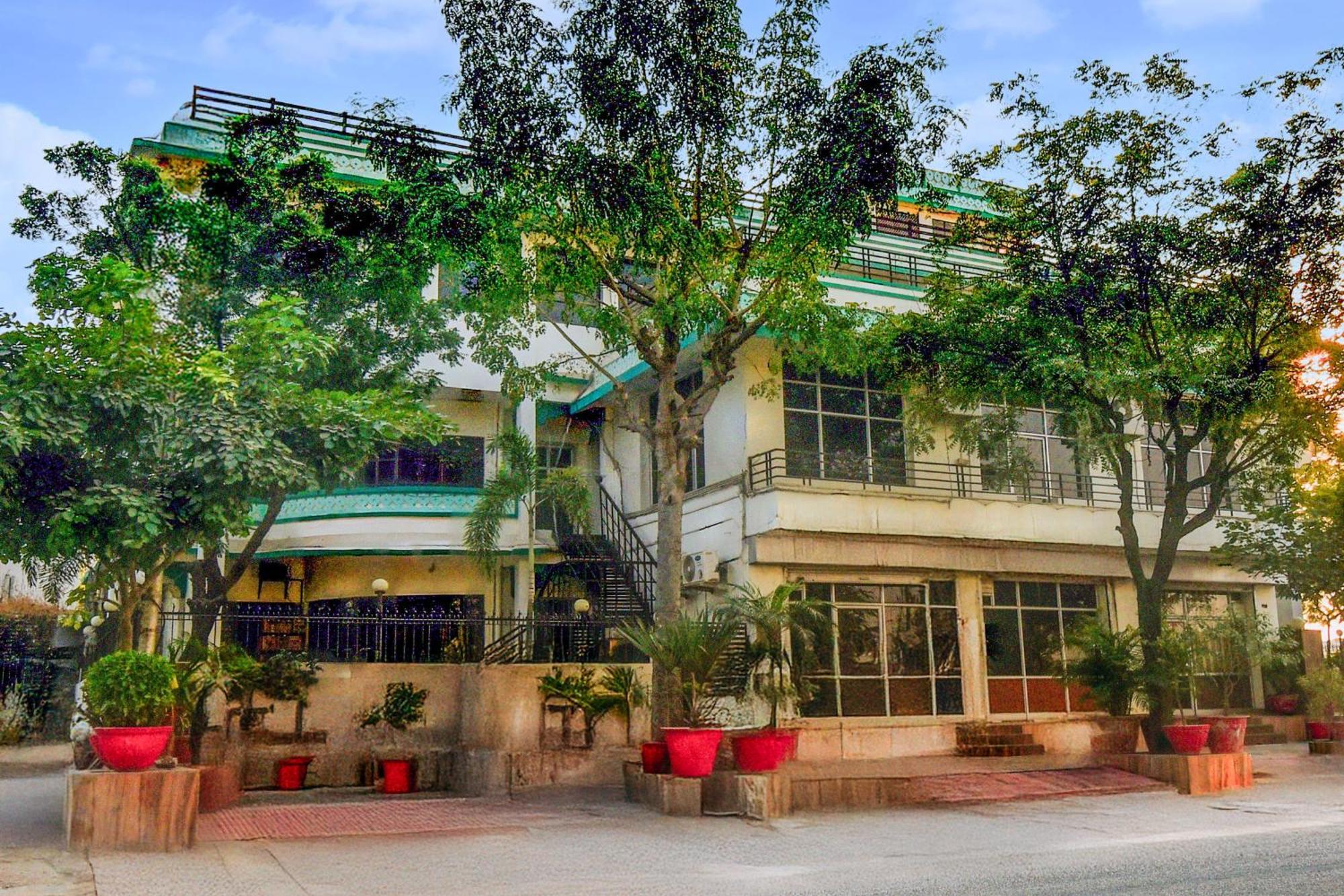 Super O Khatipura Formerly Milan Garden And Restaurant Hotel Jaipur