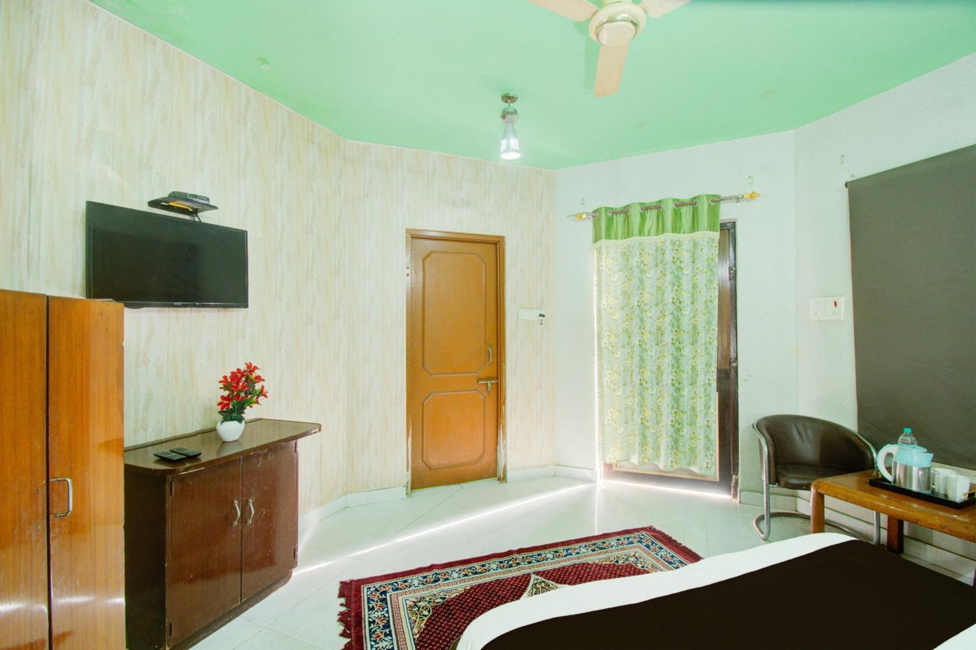 Hotel O Airport Jaipur