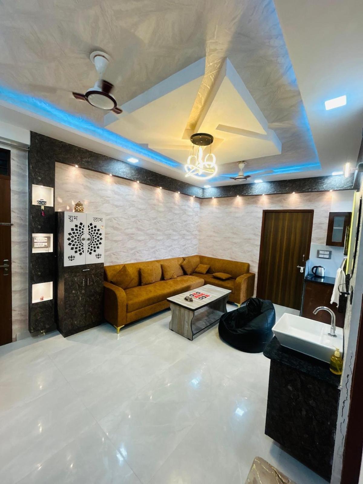 Lux 3bhk Fully Furnished With Amenities * Jaipur