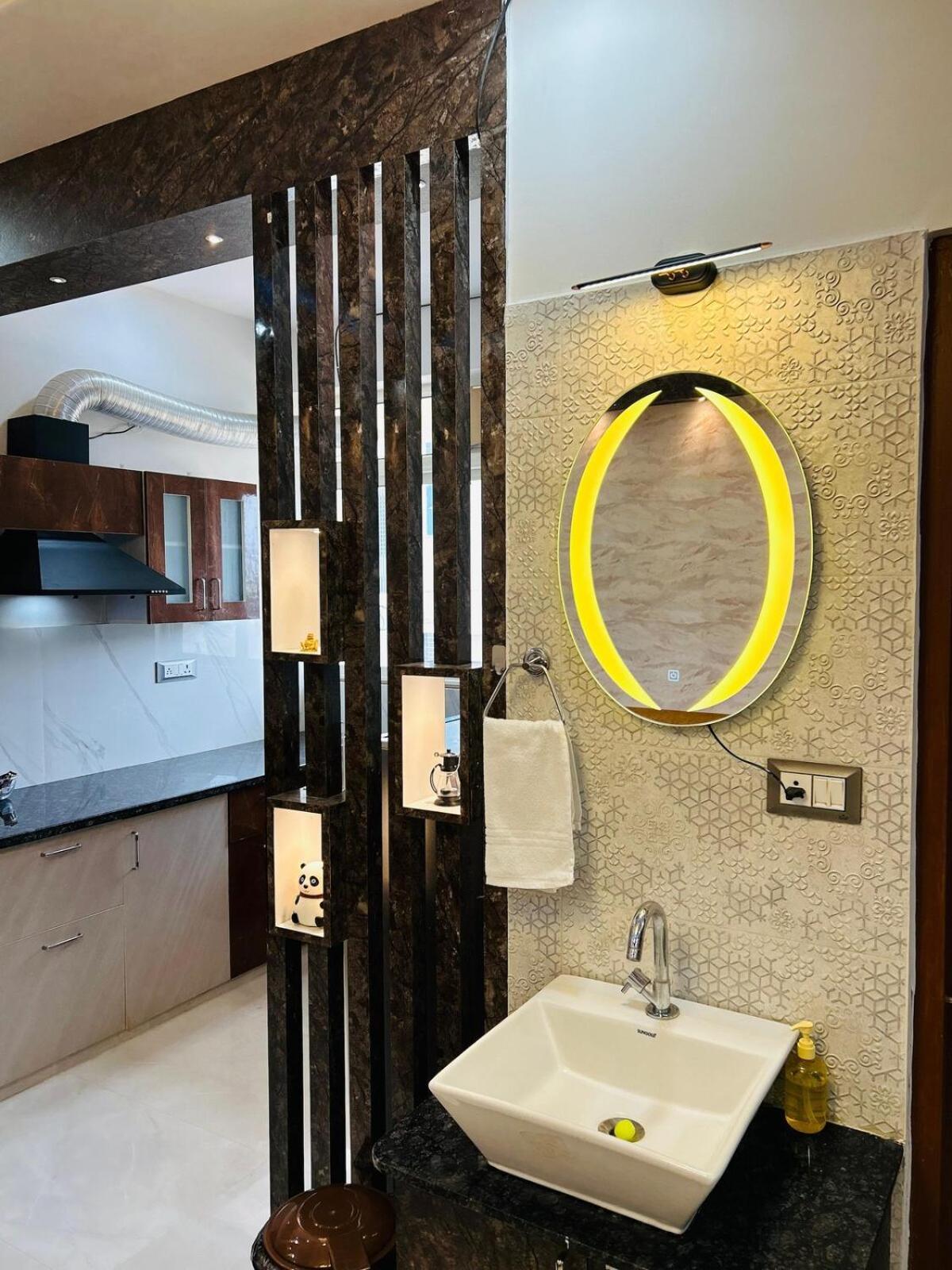 Lux 3bhk Fully Furnished With Amenities