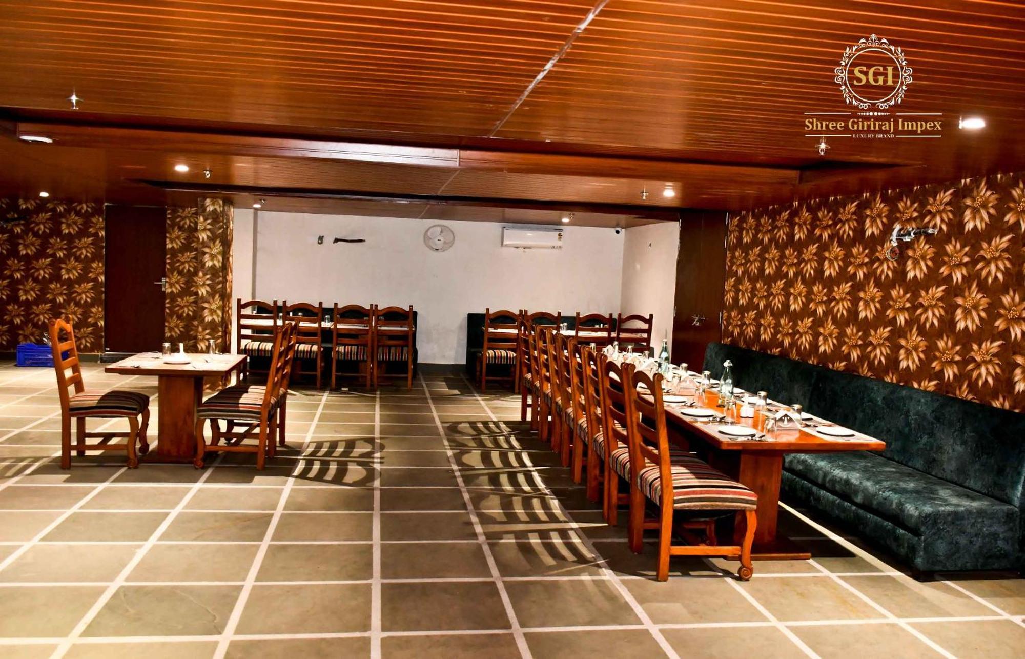 Sgi - Airport Hotel