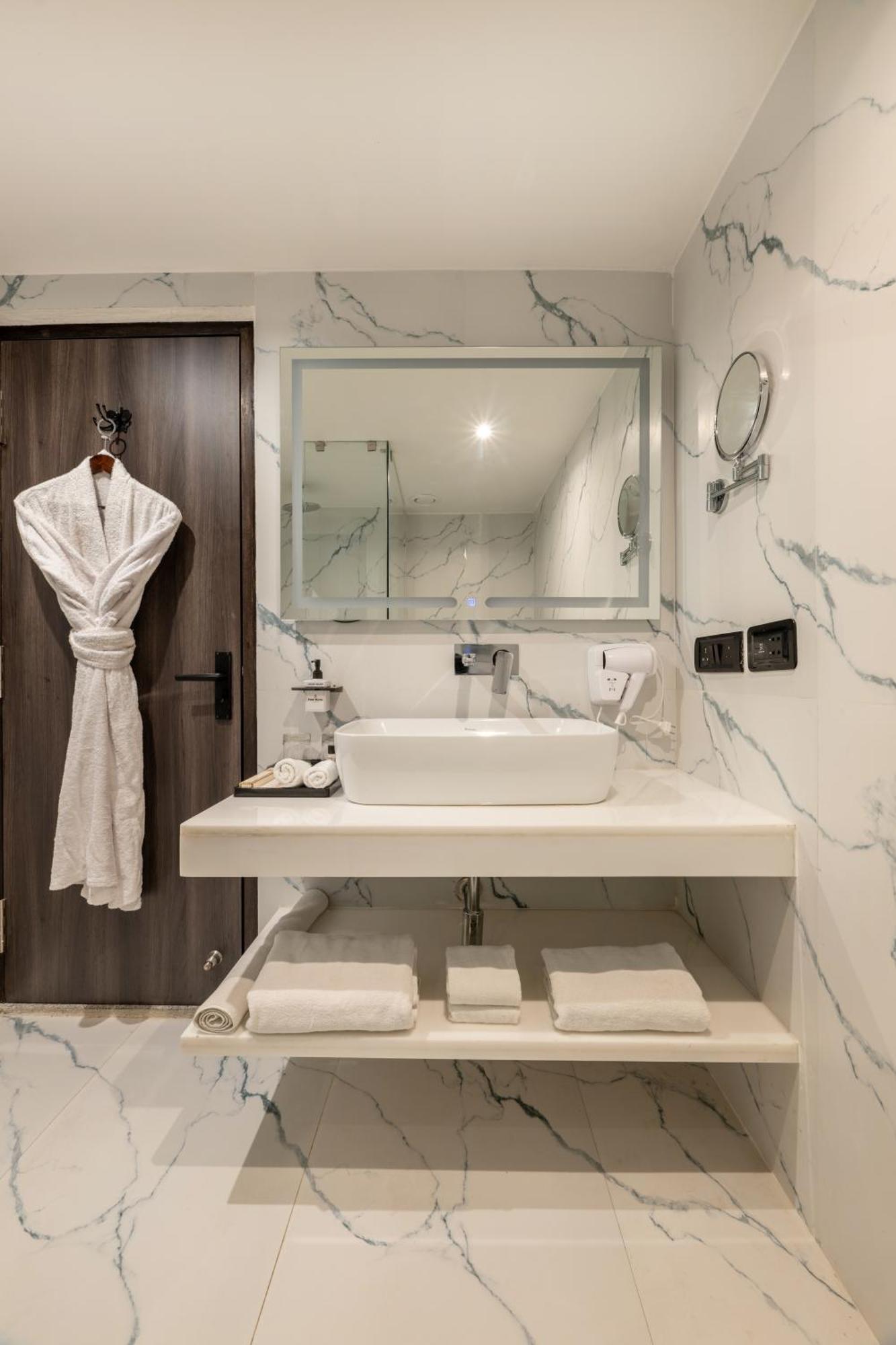 Pink Pearl Resort 4*