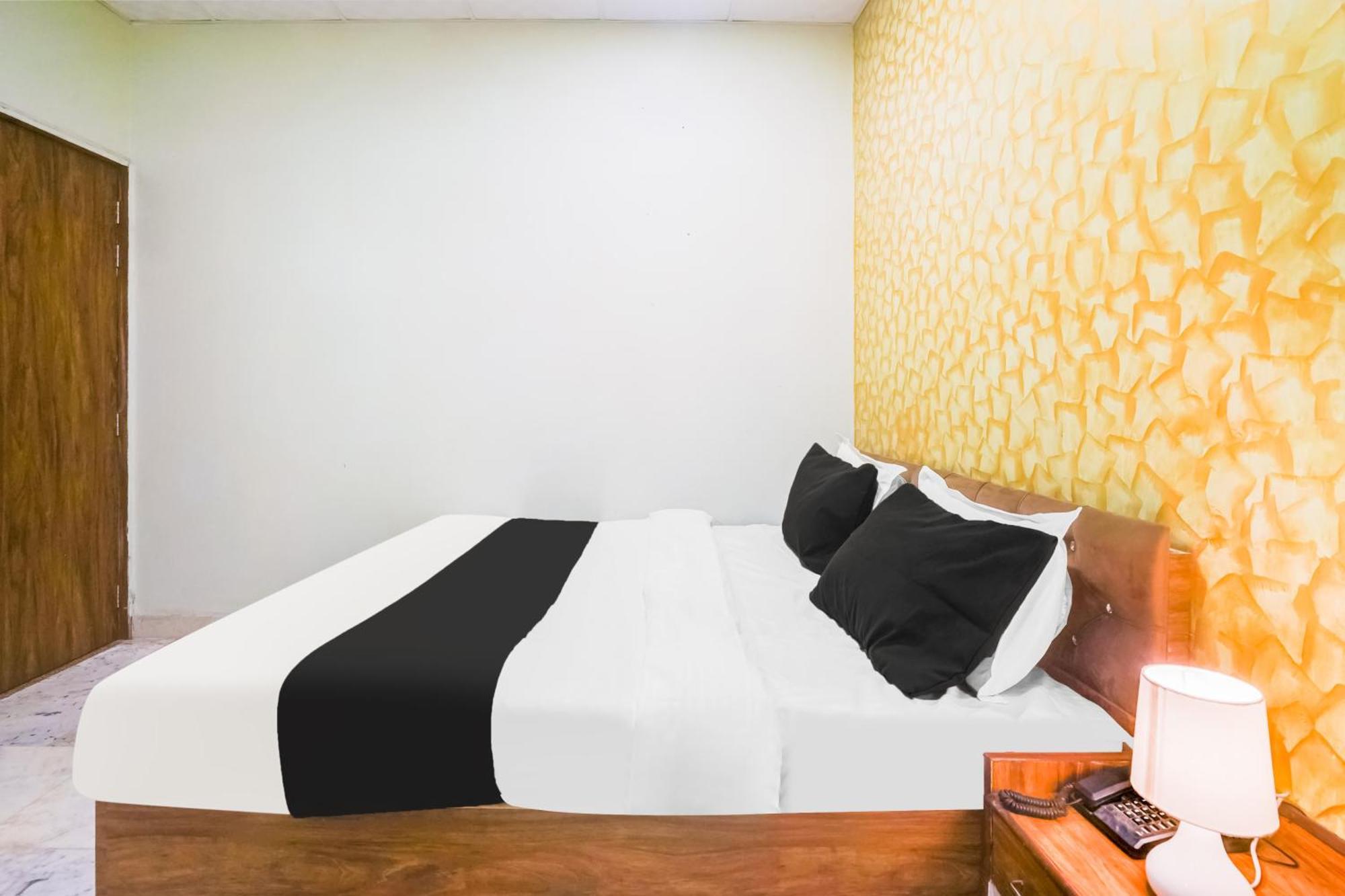 O Niwaru Road Hotel