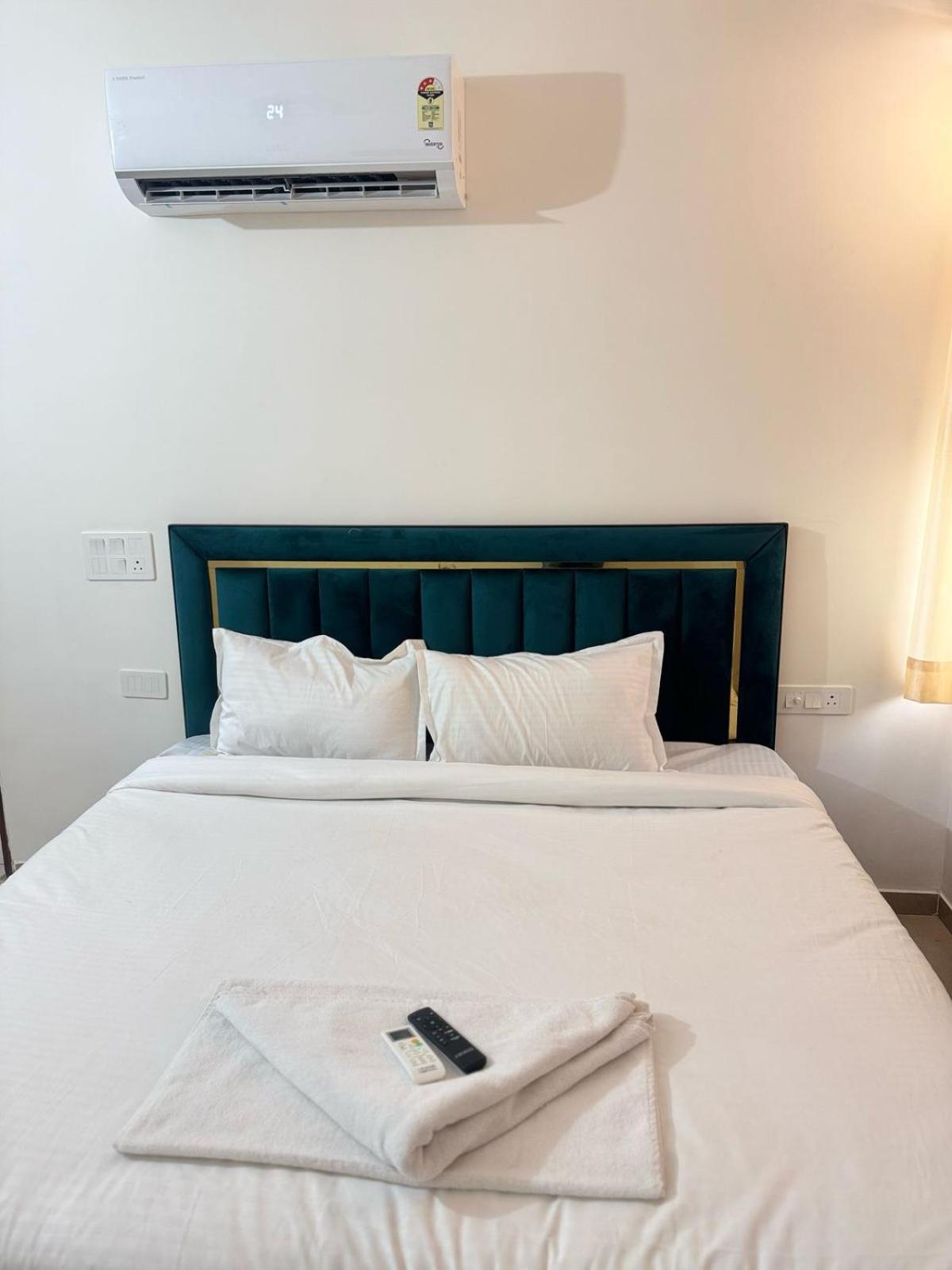 The Rainbow Retreat By Divine Hospitality Hotel