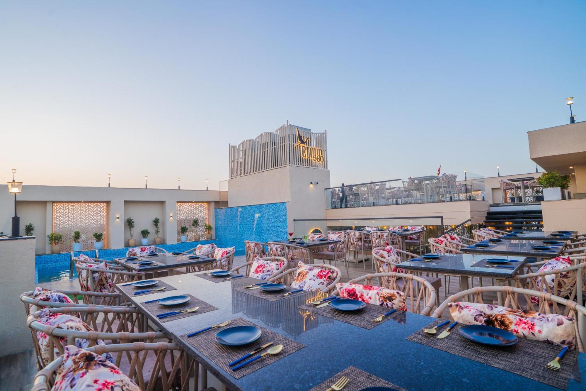 Royal Prime - A Center Boutique In Jaipur