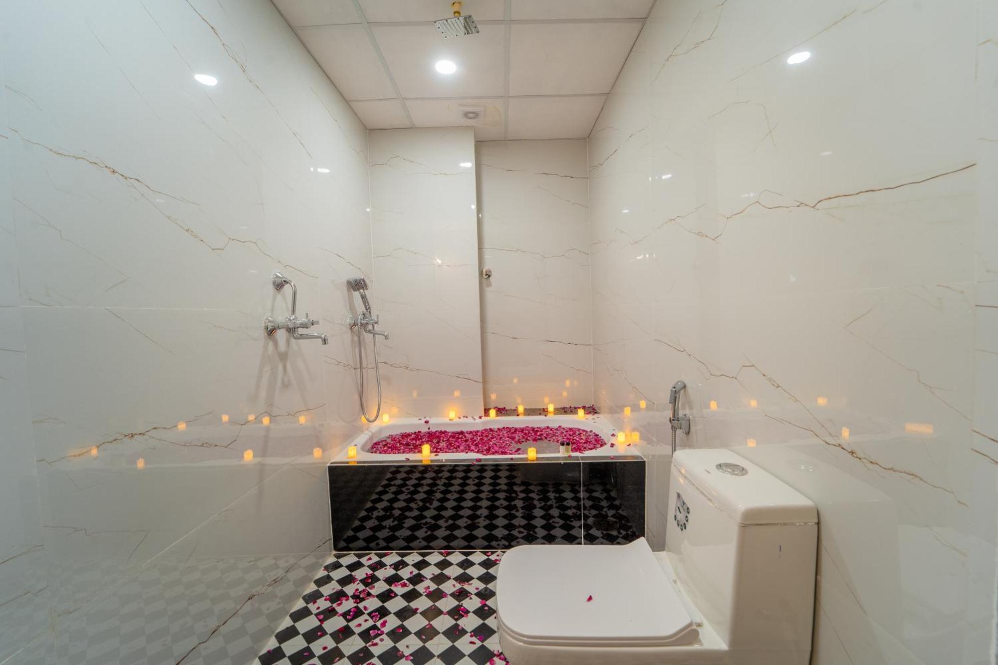 Palm Mansarovar Hotel Jaipur