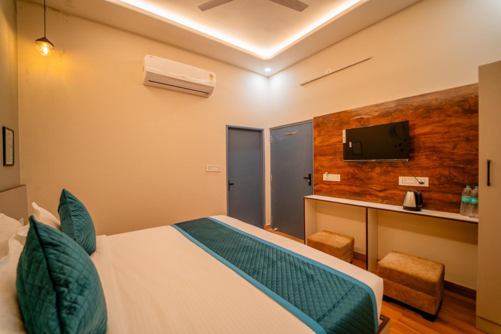 Palm Mansarovar 3* Jaipur