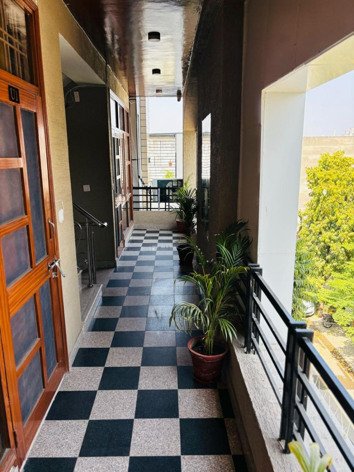 The Rainbow Retreat By Divine Hospitality 3* Jaipur