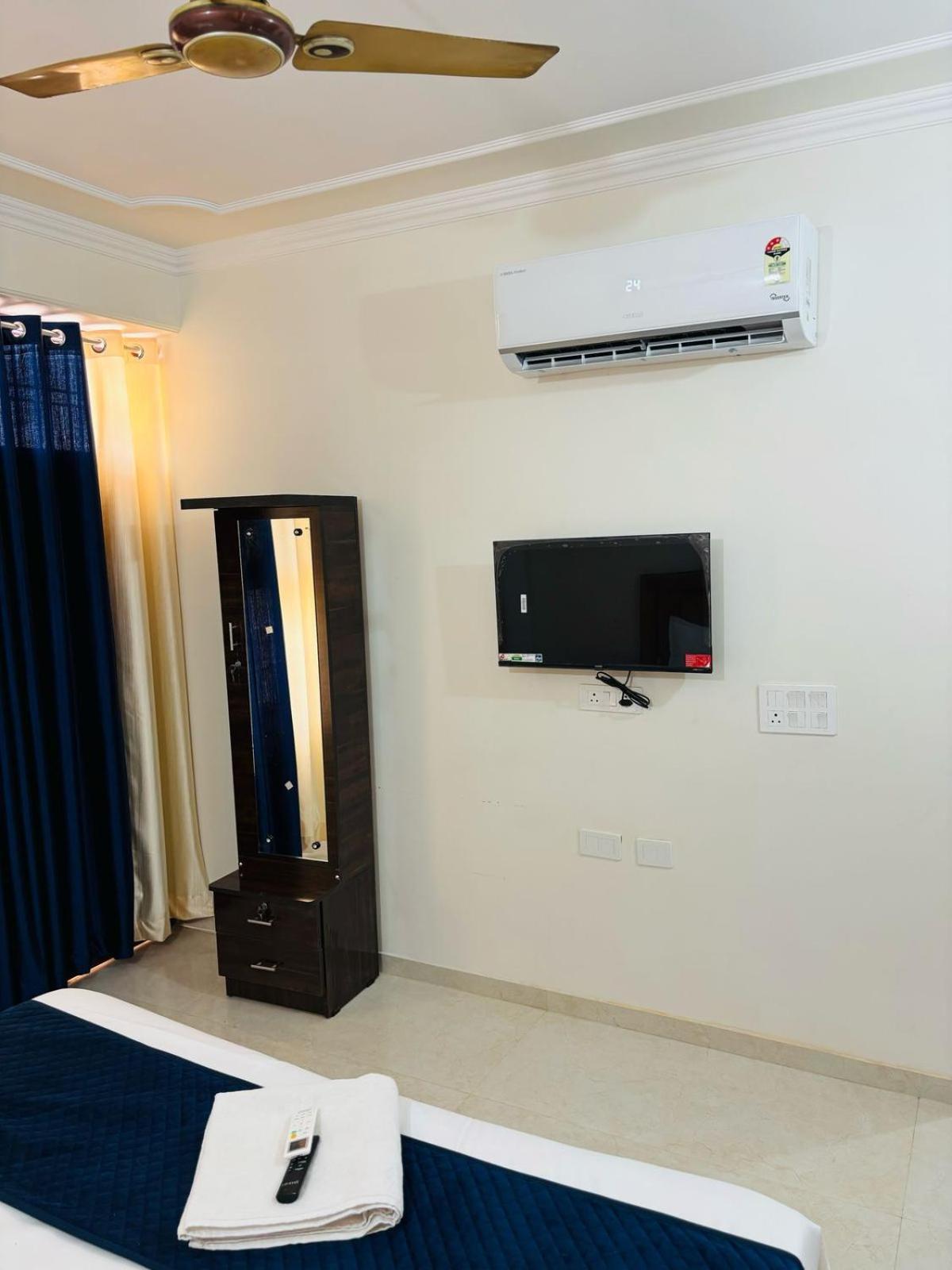 Hotel The Rainbow Retreat By Divine Hospitality Jaipur
