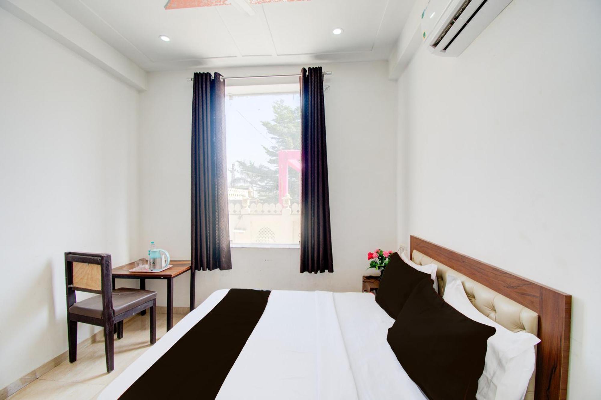 O Umed Paradise Hotel 2*