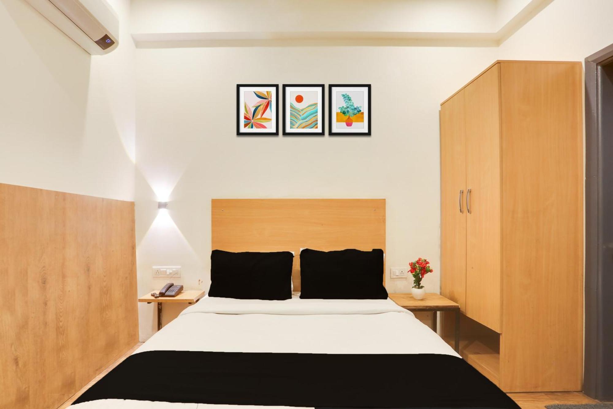 Super Townhouse Jagatpura Railway Station Formerly Buddhi Hotel Jaipur