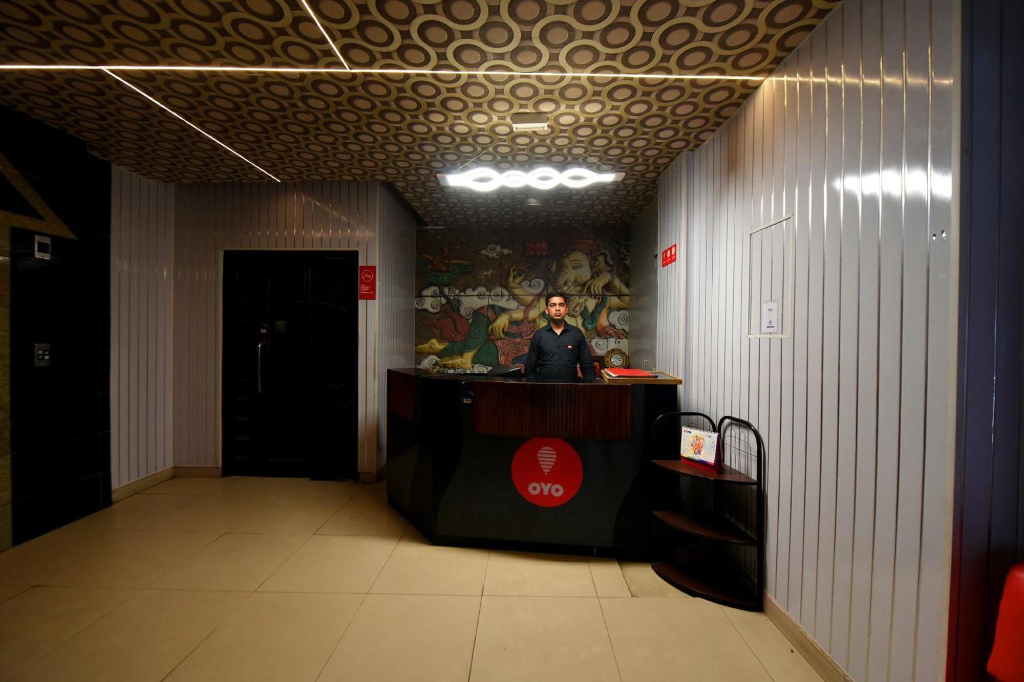 Collection O Blue Bird Hotel Jaipur