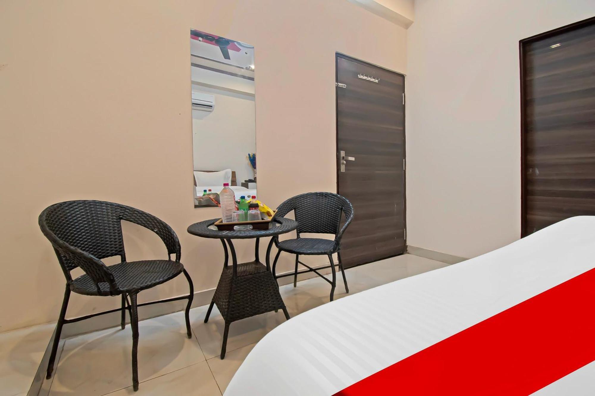 Hotel O Vedansh 3*