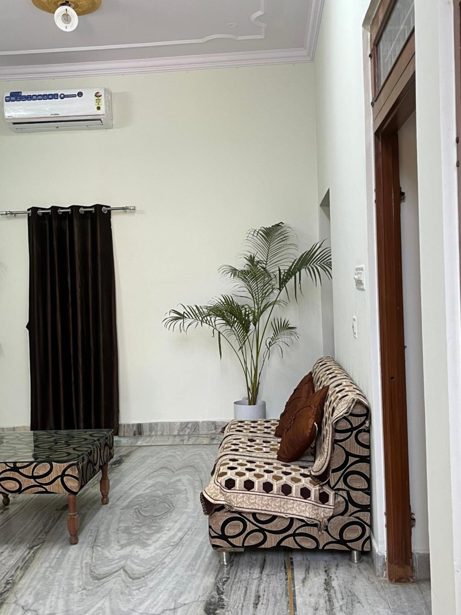 Homestay Jaipur Homestay *