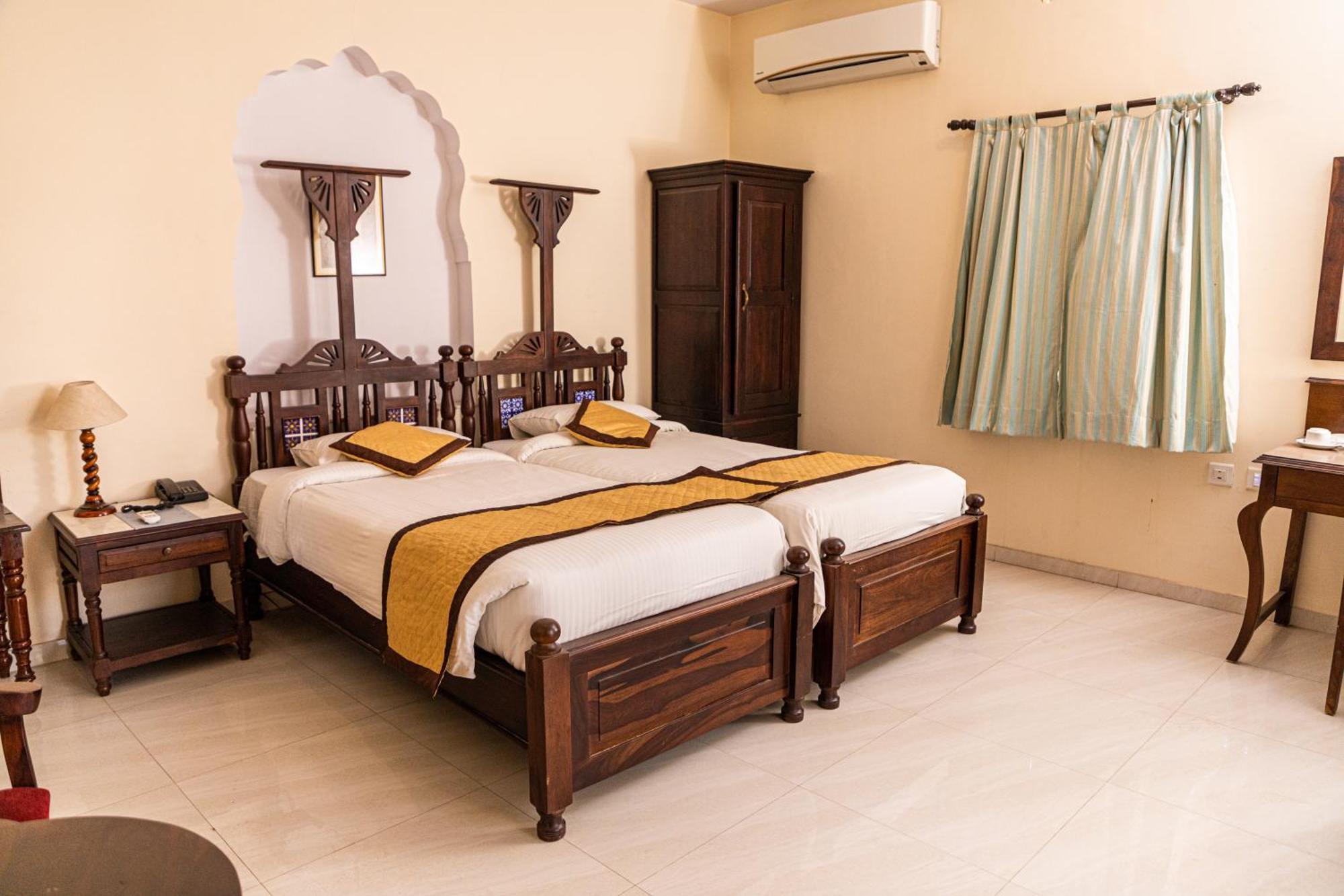 Khandela Haveli - A Boutique Heritage Hotel 3*